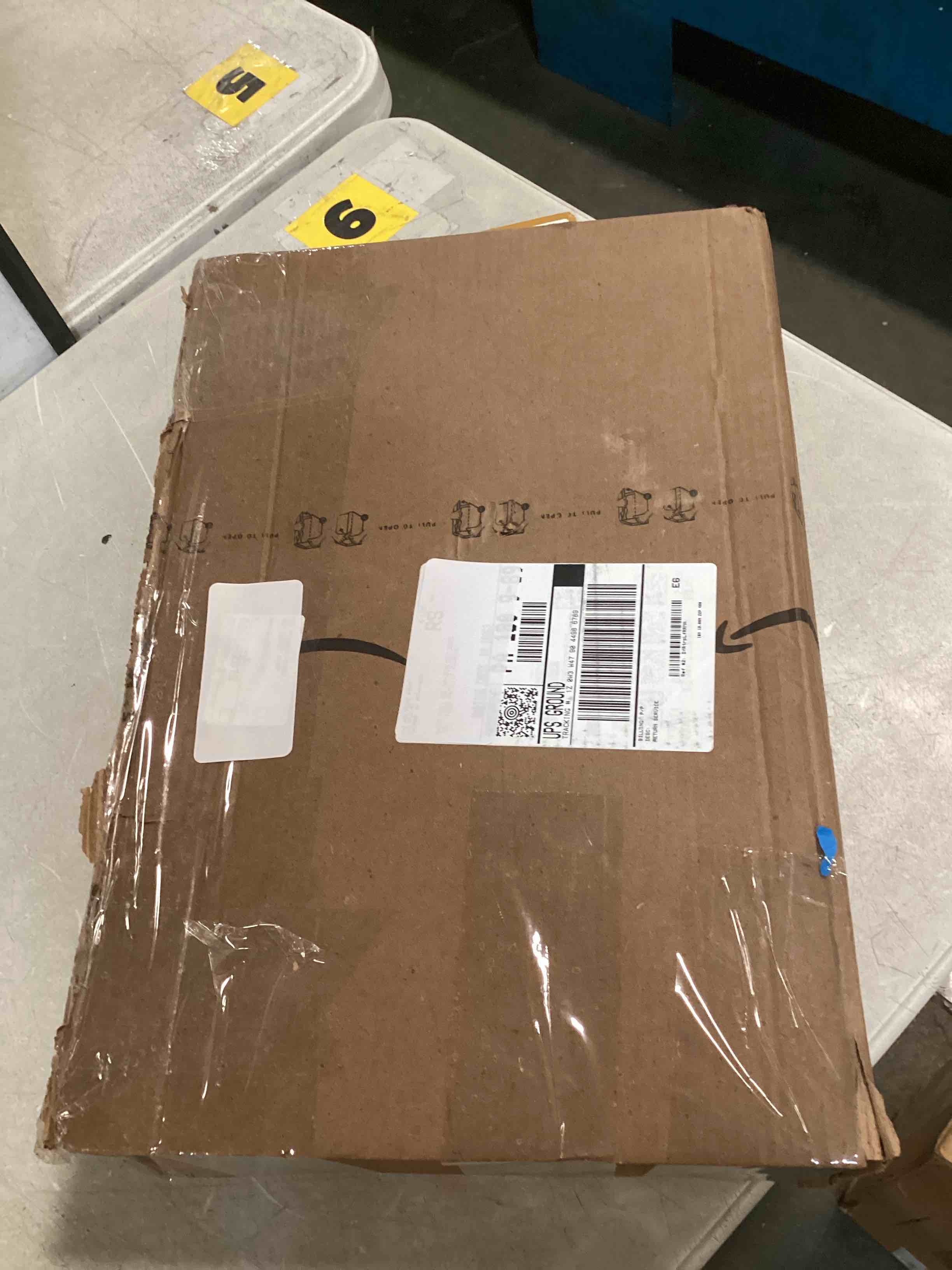 https://s3.amazonaws.com/lotting-images-prod/bidfta/PNK1374496_1733967539757.jpeg