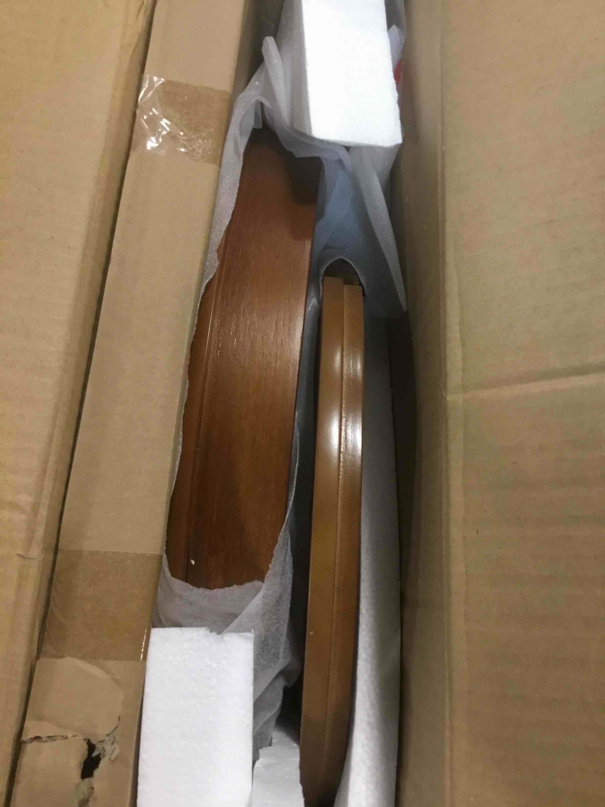 https://s3.amazonaws.com/lotting-images-prod/bidfta/PNK1374906_1734389551146.jpeg