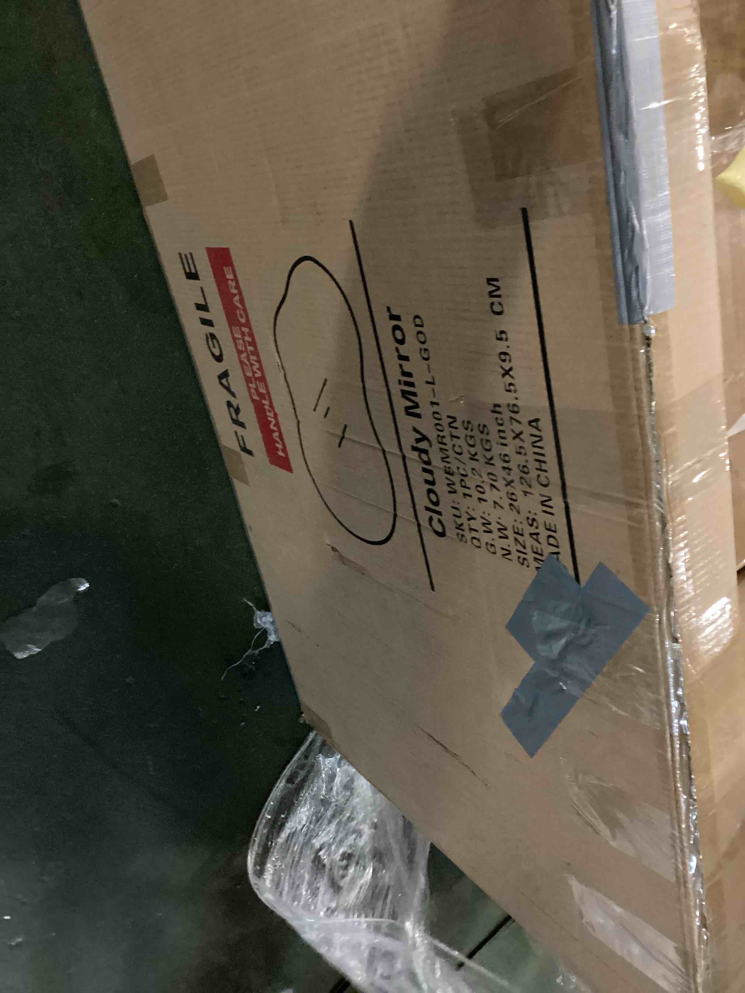 https://s3.amazonaws.com/lotting-images-prod/bidfta/PNK1375925_1733373337293.jpeg