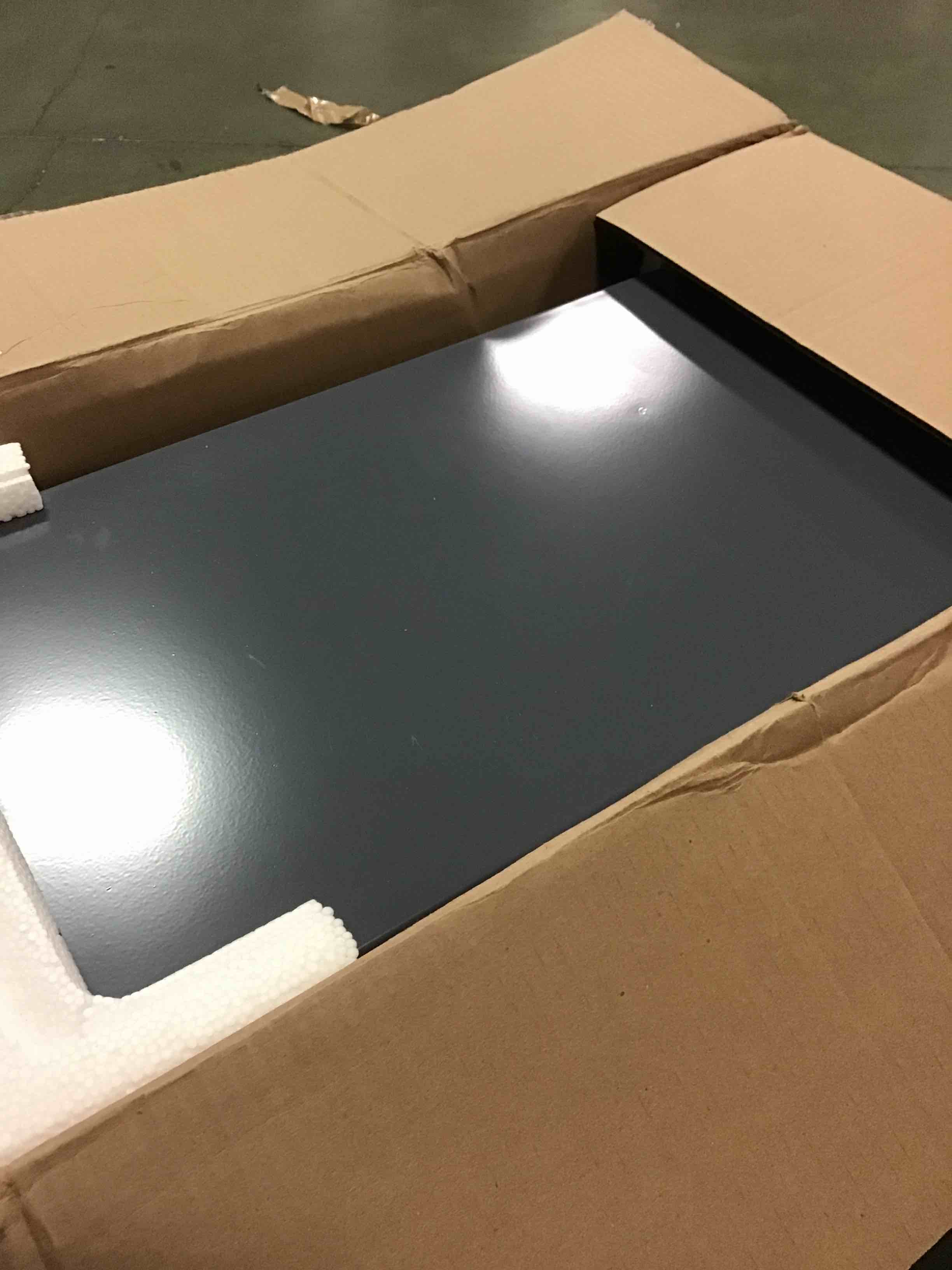 https://s3.amazonaws.com/lotting-images-prod/bidfta/PNK1375986_1733459944353.jpeg
