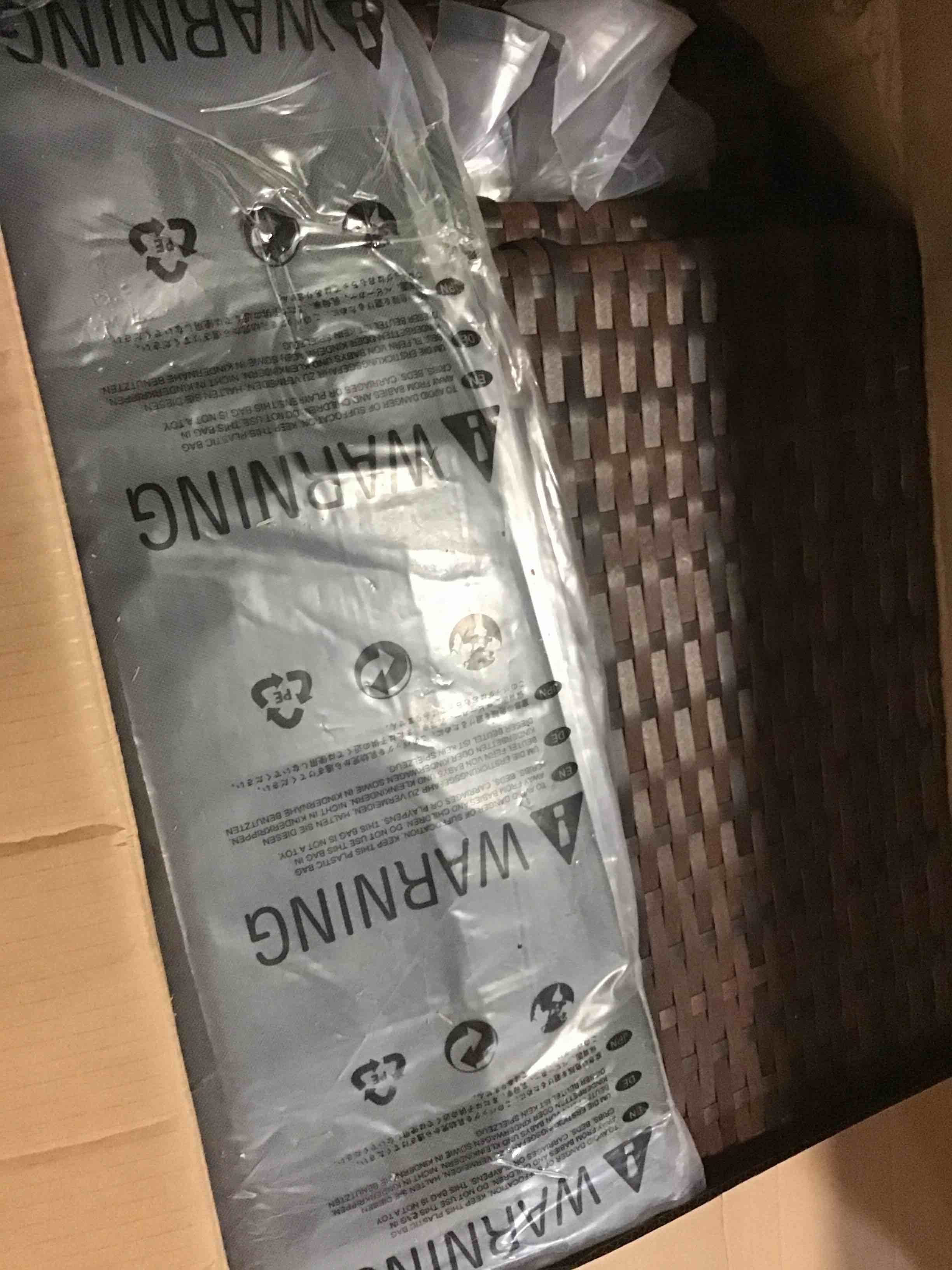 https://s3.amazonaws.com/lotting-images-prod/bidfta/PNK1376136_1733811301295.jpeg