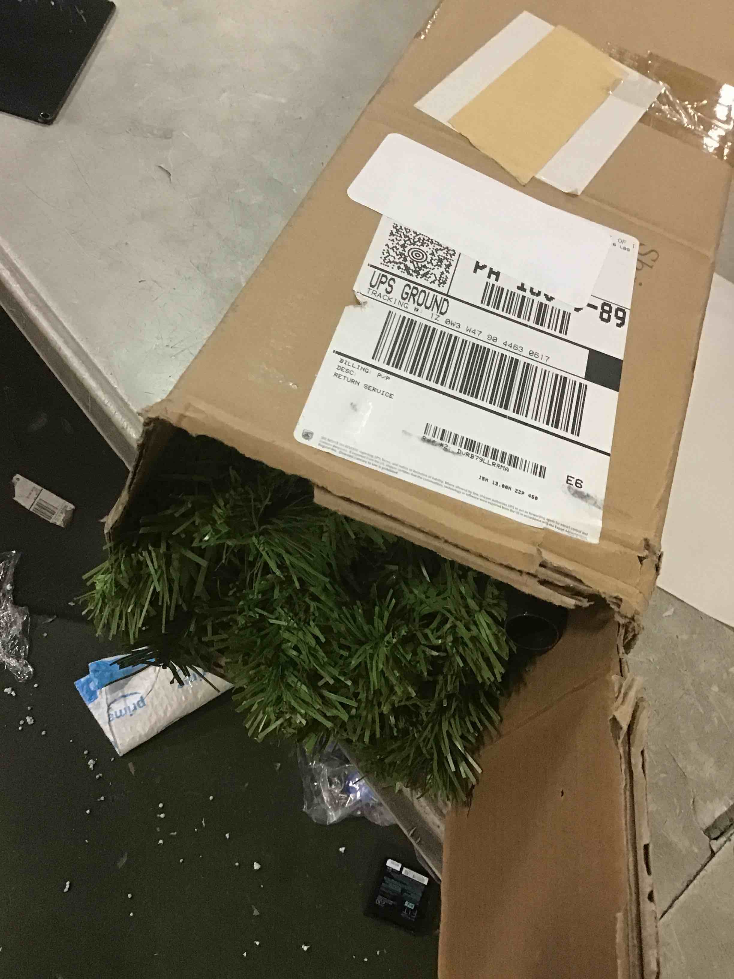 https://s3.amazonaws.com/lotting-images-prod/bidfta/PNK1376212_1733895439614.jpeg