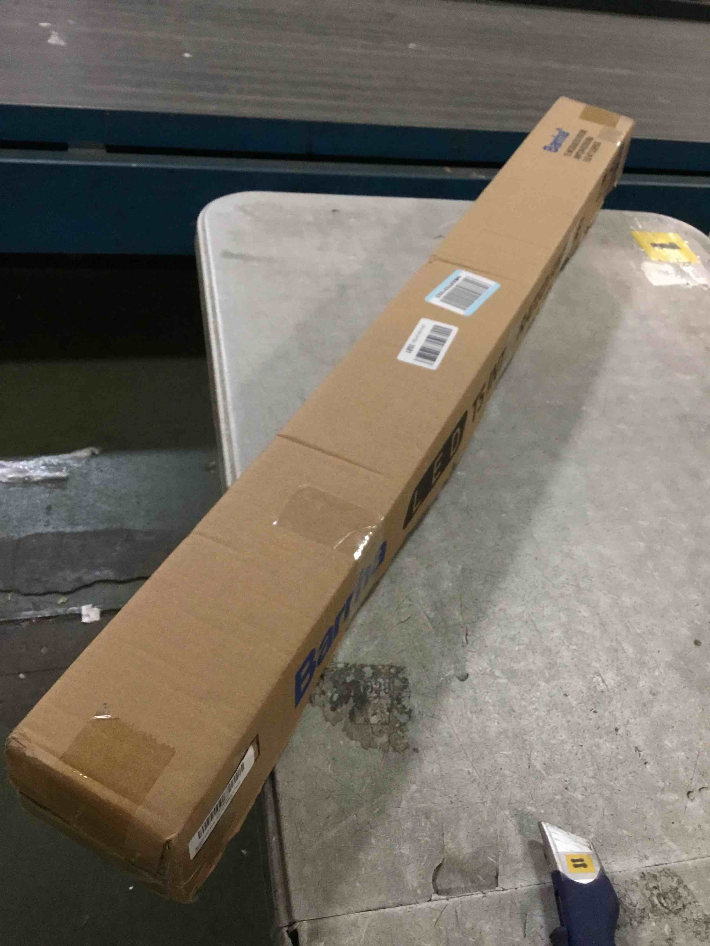 Condition photo showing Good Condition for Barrina (6 Pack) LED T5 Integrated Single Fixture, 4FT, 2200lm, 6500K Super Bright White, 20W Utility LED Shop Light, Ceiling and Under Cabinet Light, Corded Electric with ON/OFF Switch, ETL Listed