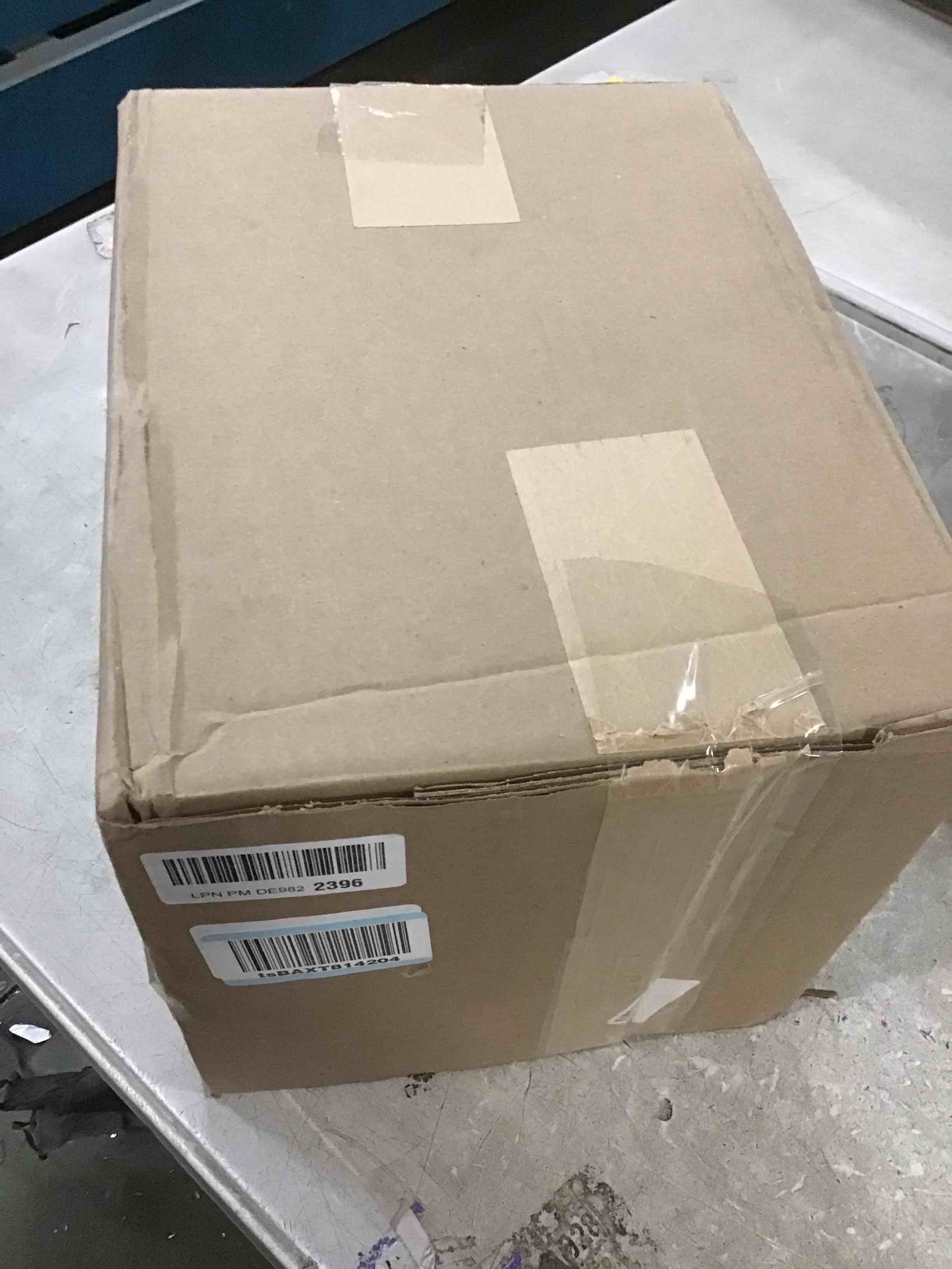 https://s3.amazonaws.com/lotting-images-prod/bidfta/PNK1377004_1734483678054.jpeg