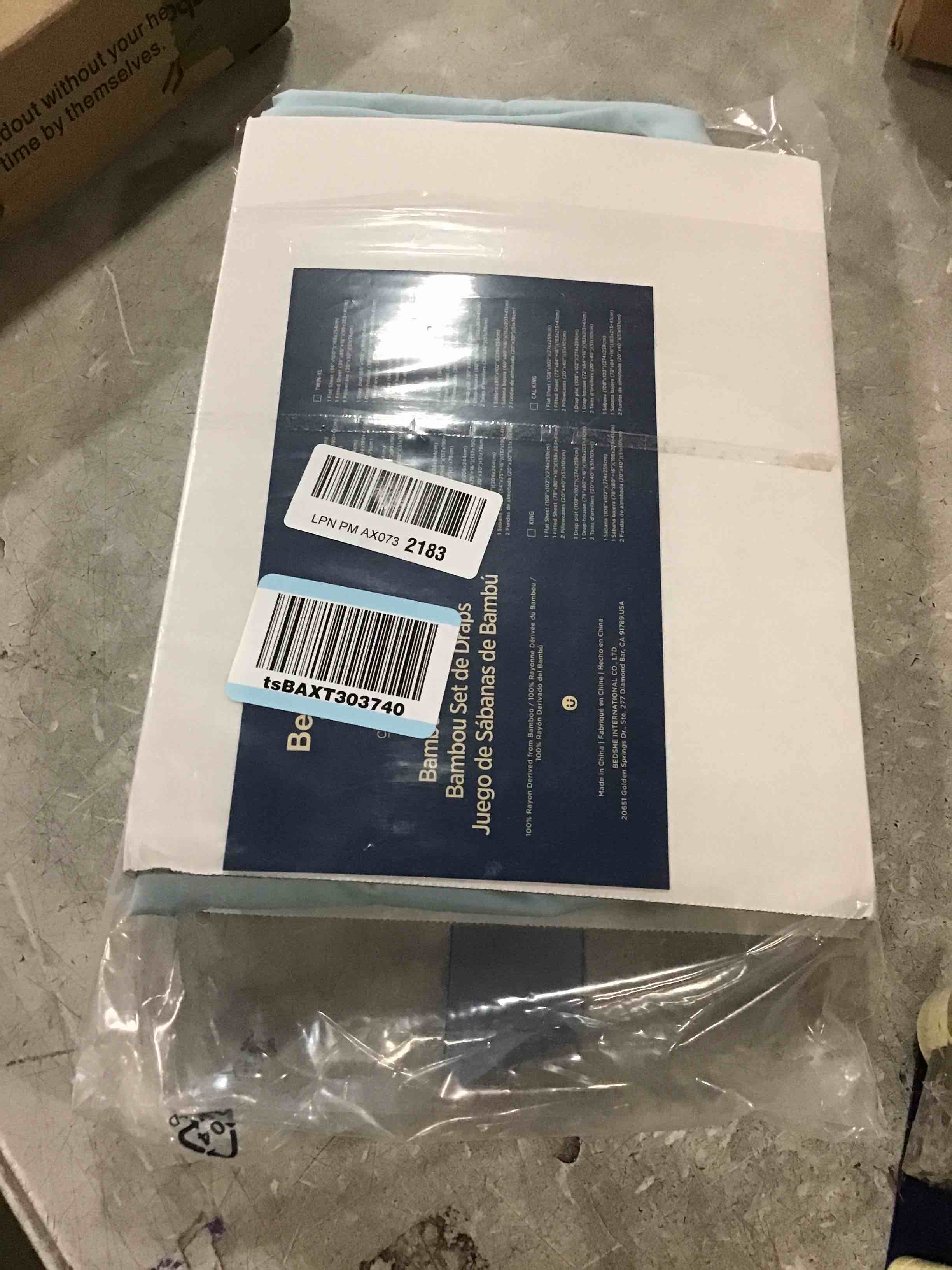 https://s3.amazonaws.com/lotting-images-prod/bidfta/PNK1377121_1734497839779.jpeg