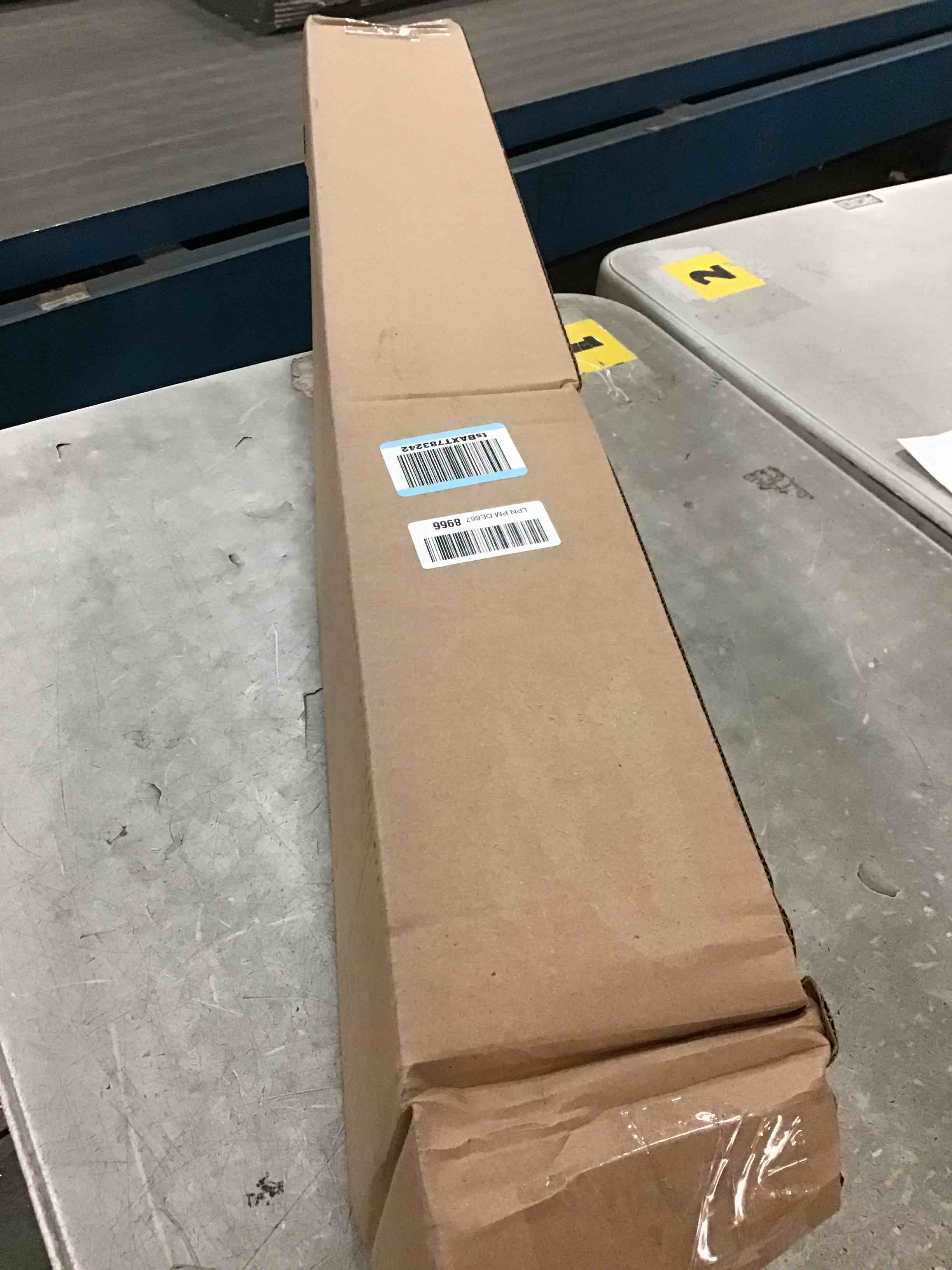 https://s3.amazonaws.com/lotting-images-prod/bidfta/PNK1377357_1734578361928.jpeg