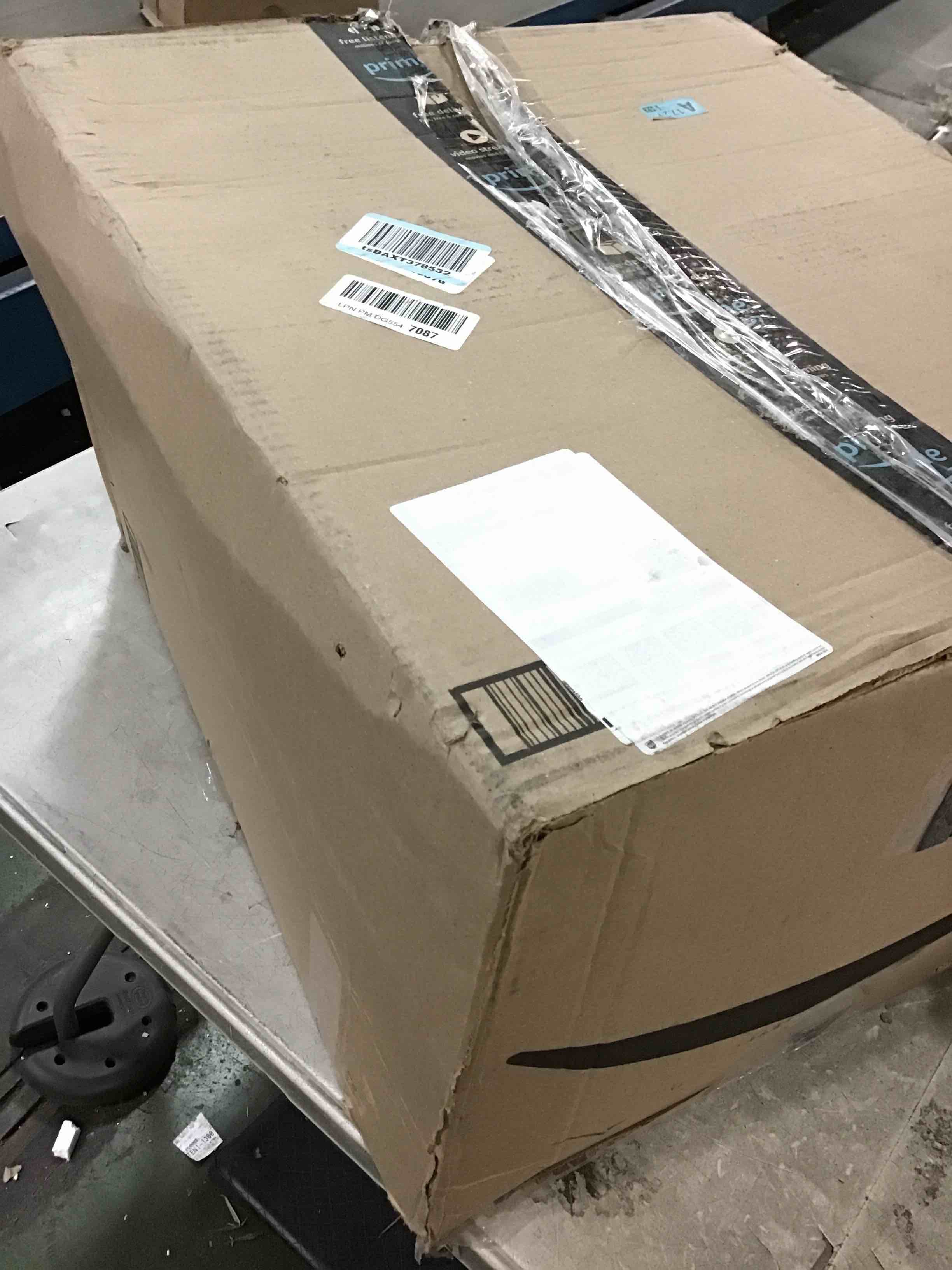 https://s3.amazonaws.com/lotting-images-prod/bidfta/PNK1377439_1734588686307.jpeg