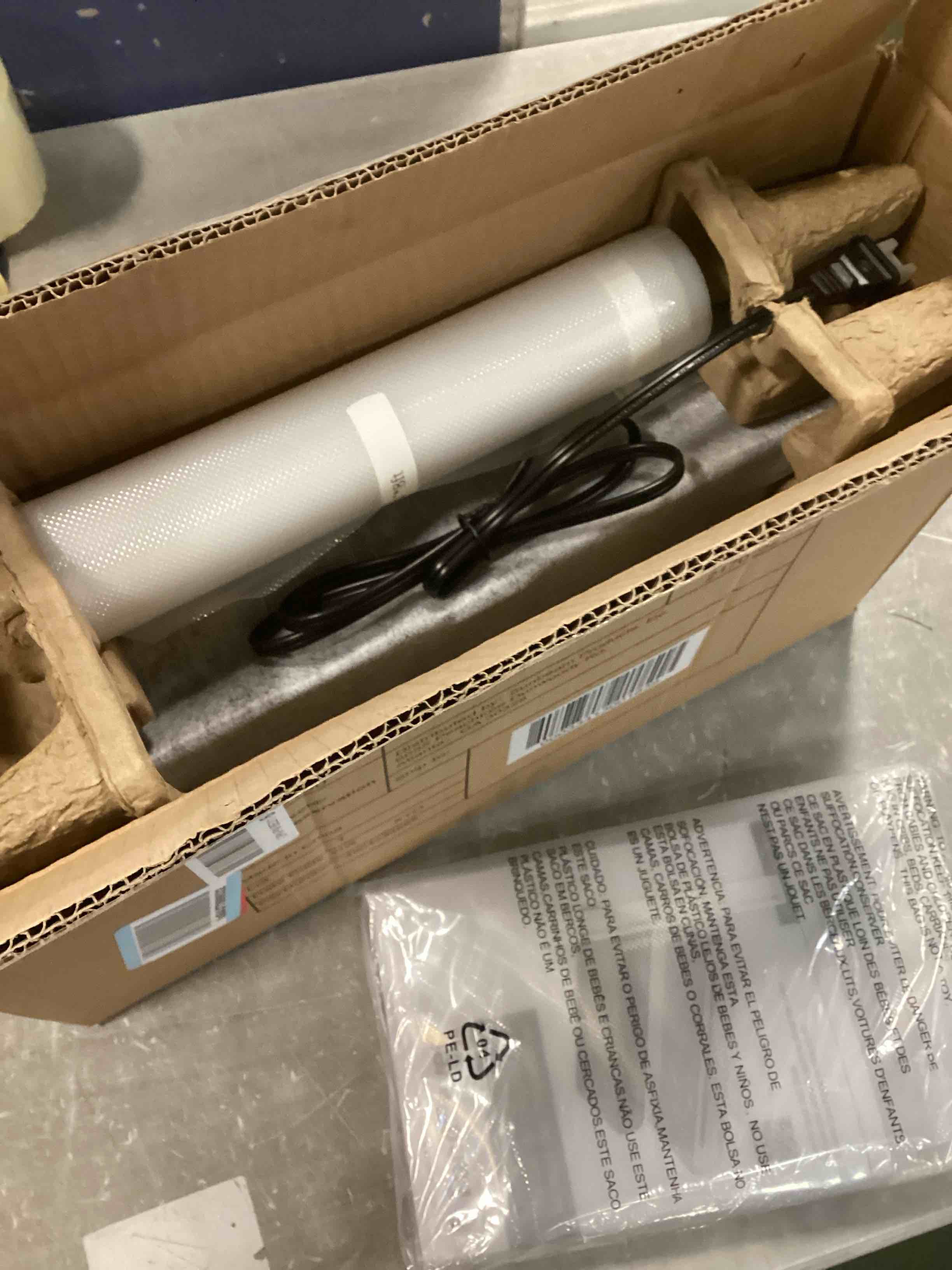 https://s3.amazonaws.com/lotting-images-prod/bidfta/PNK1378190_1733155356478.jpeg