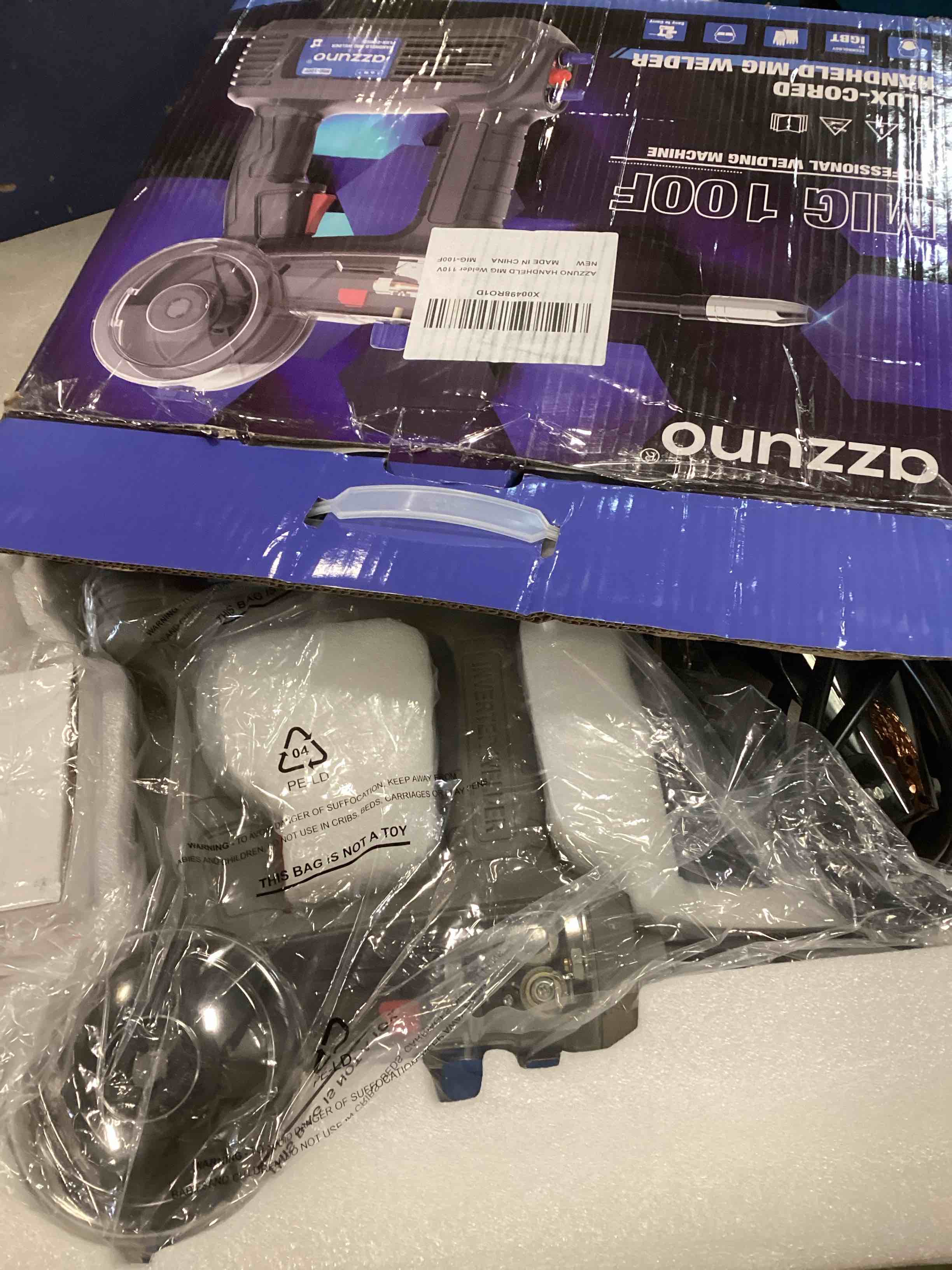 https://s3.amazonaws.com/lotting-images-prod/bidfta/PNK1378248_1733163414092.jpeg