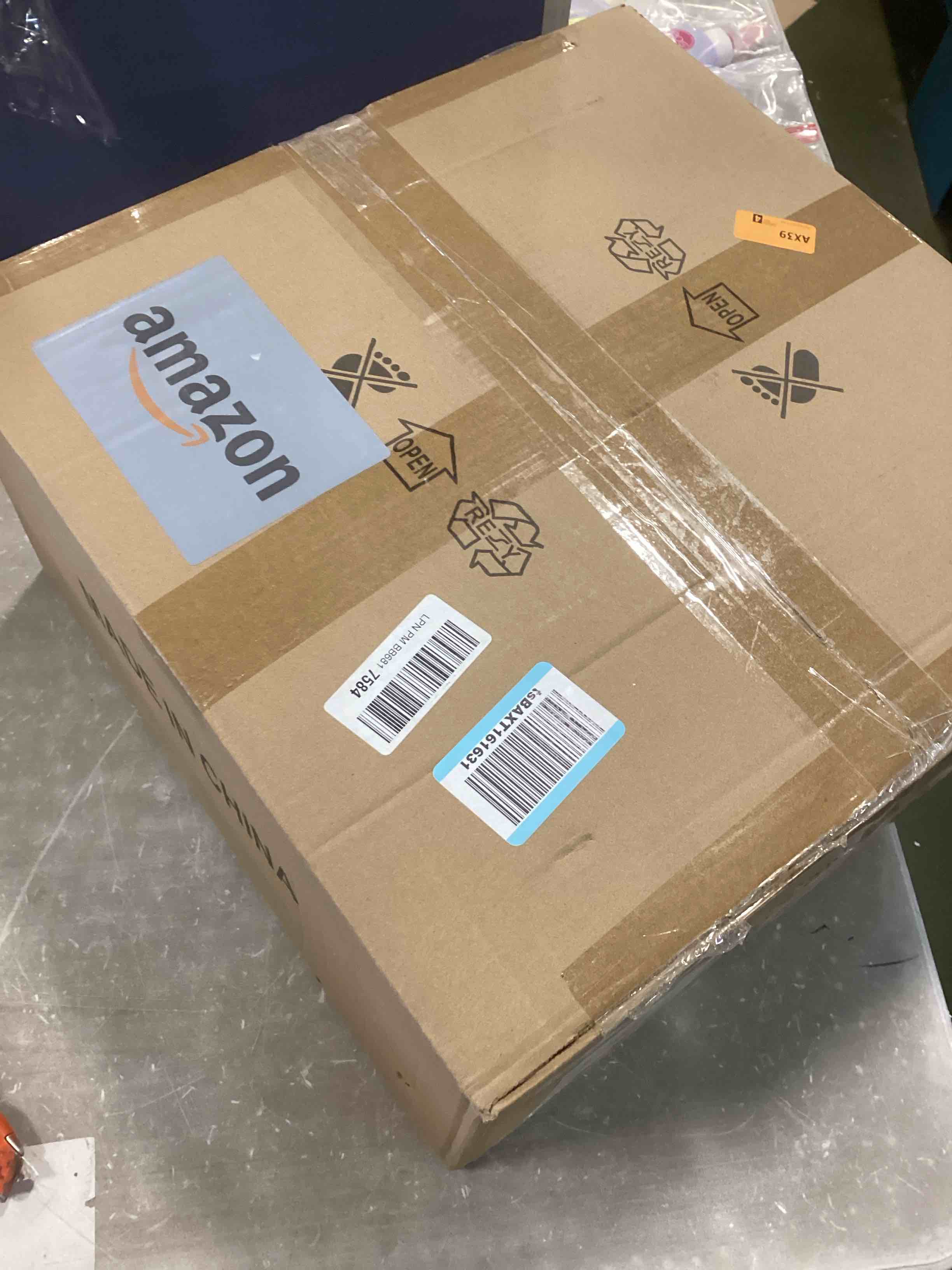 https://s3.amazonaws.com/lotting-images-prod/bidfta/PNK1378261_1733165215008.jpeg