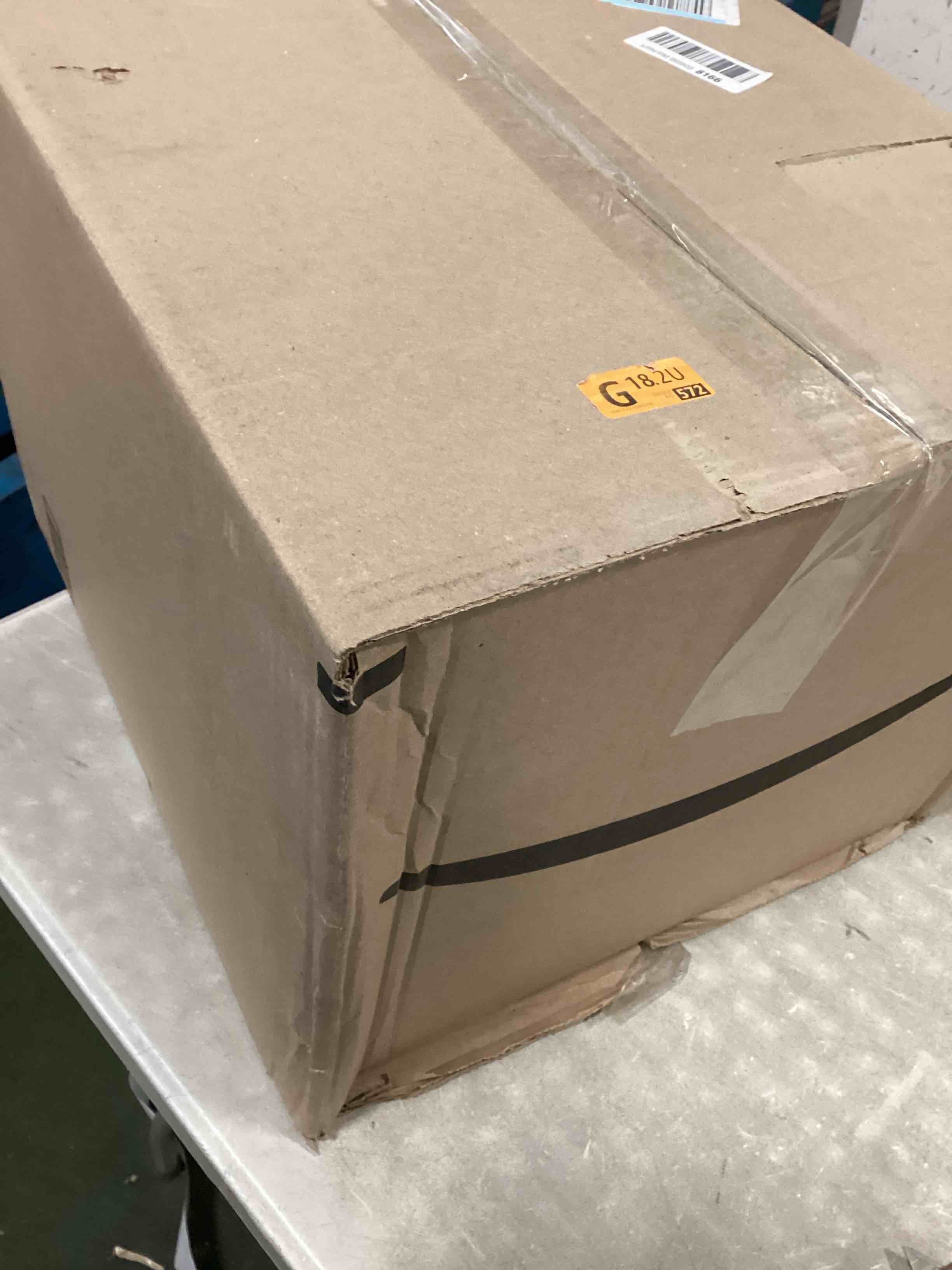 https://s3.amazonaws.com/lotting-images-prod/bidfta/PNK1378432_1733240928331.jpeg