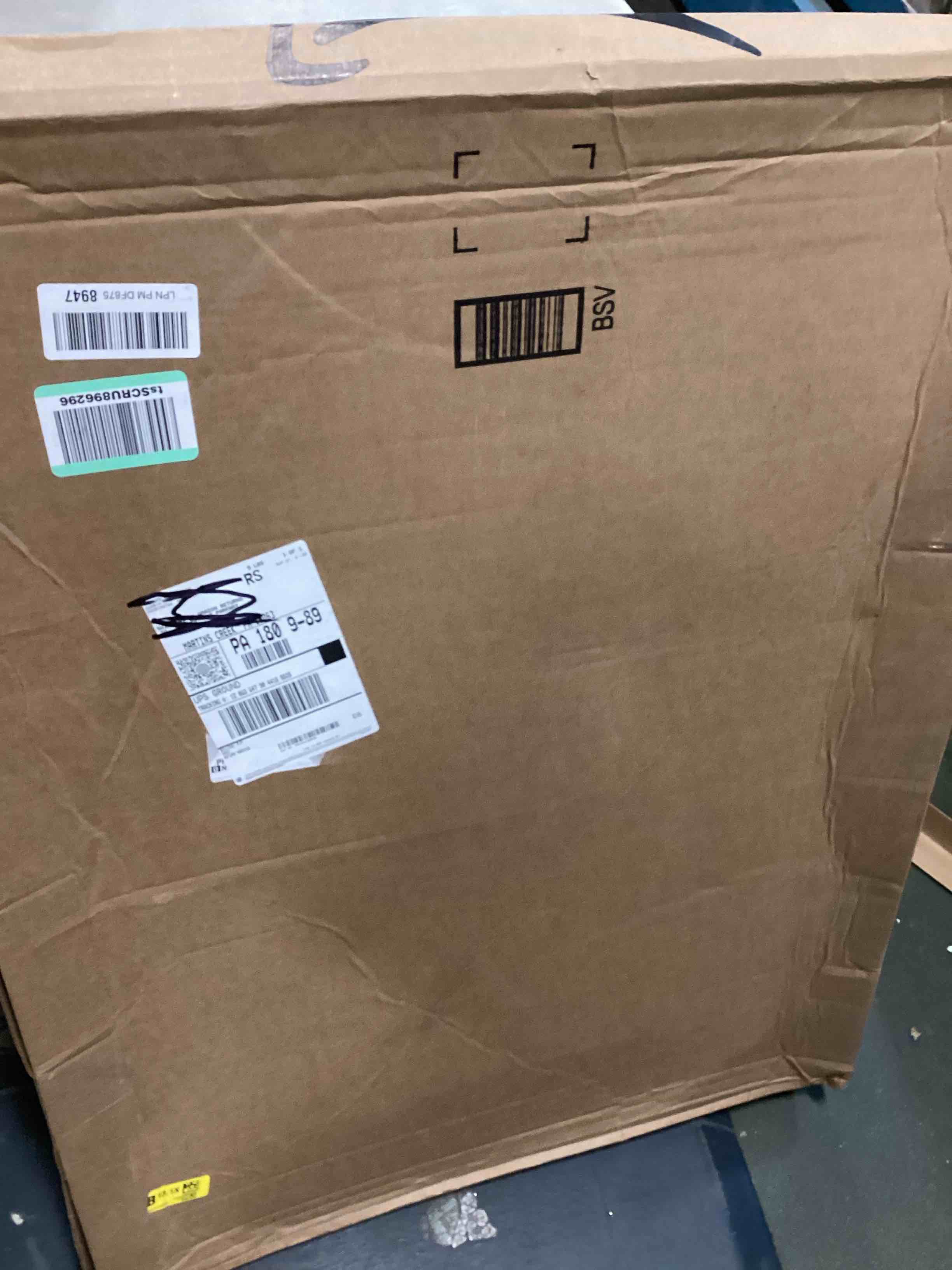 https://s3.amazonaws.com/lotting-images-prod/bidfta/PNK1378635_1733320999938.jpeg