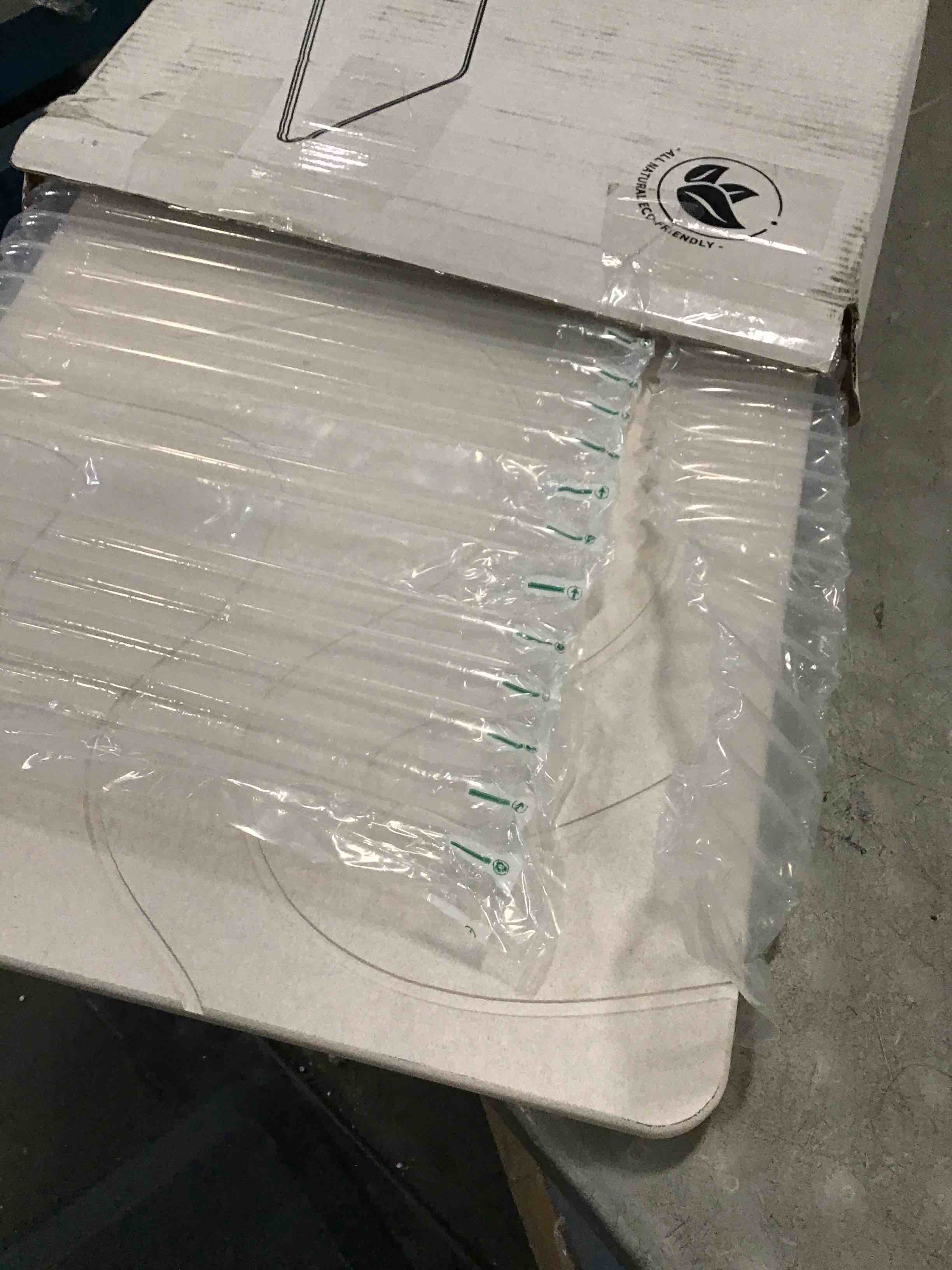 https://s3.amazonaws.com/lotting-images-prod/bidfta/PNK1378896_1733407184122.jpeg
