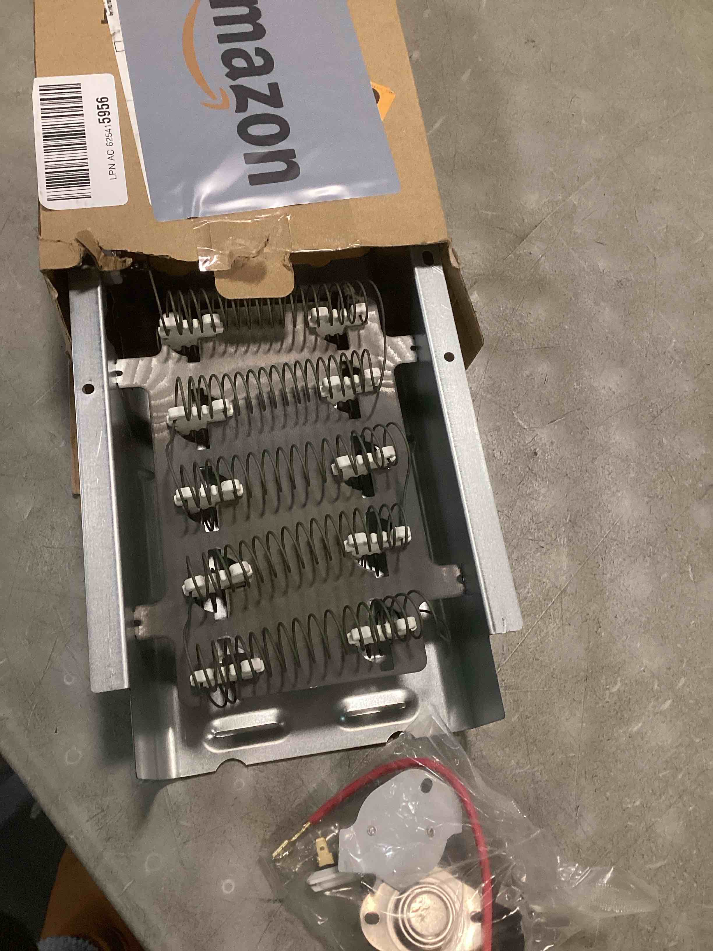 https://s3.amazonaws.com/lotting-images-prod/bidfta/PNK1379067_1733432207958.jpeg