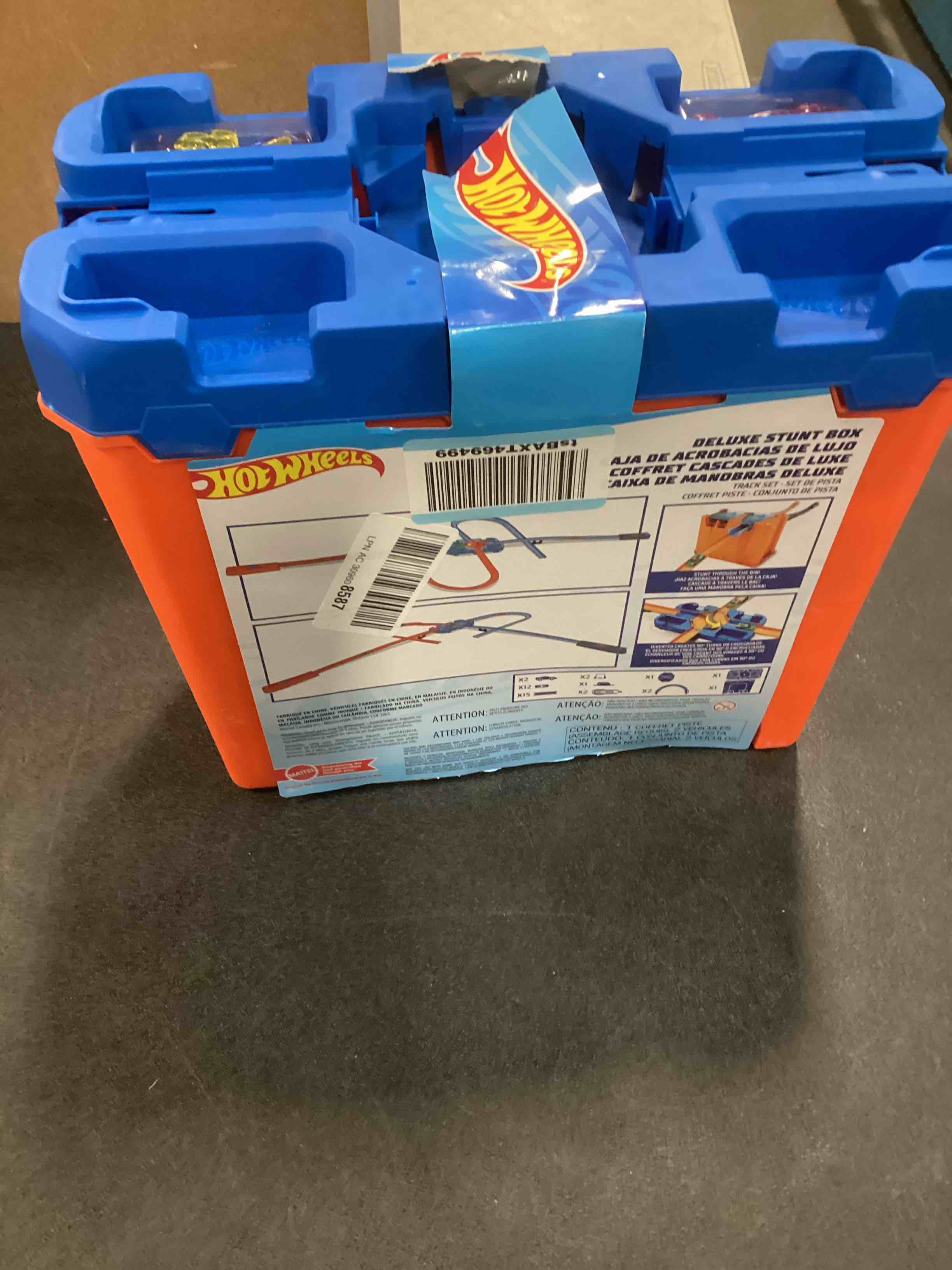 https://s3.amazonaws.com/lotting-images-prod/bidfta/PNK1379096_1733487727286.jpeg