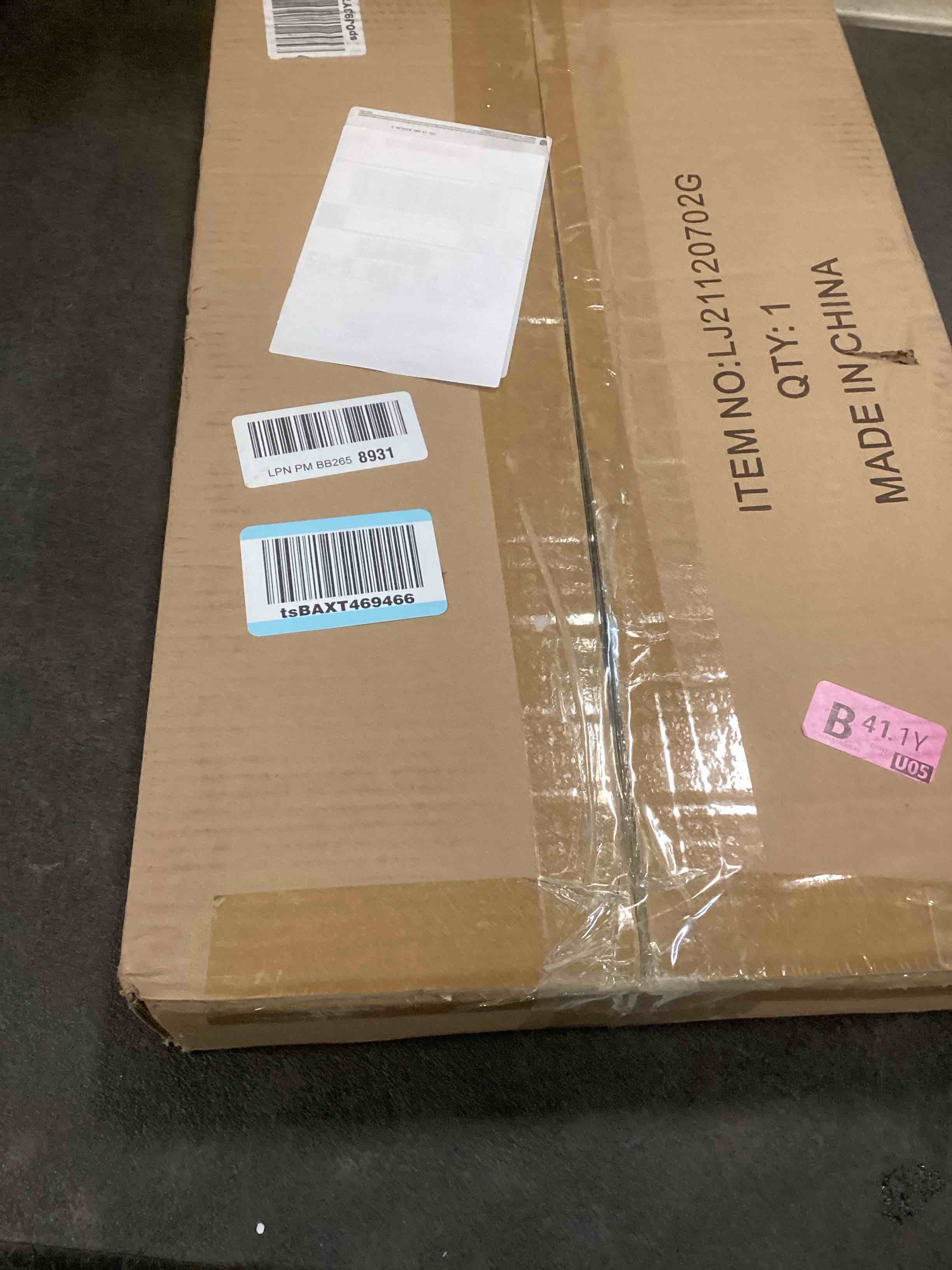 https://s3.amazonaws.com/lotting-images-prod/bidfta/PNK1379273_1733514883008.jpeg