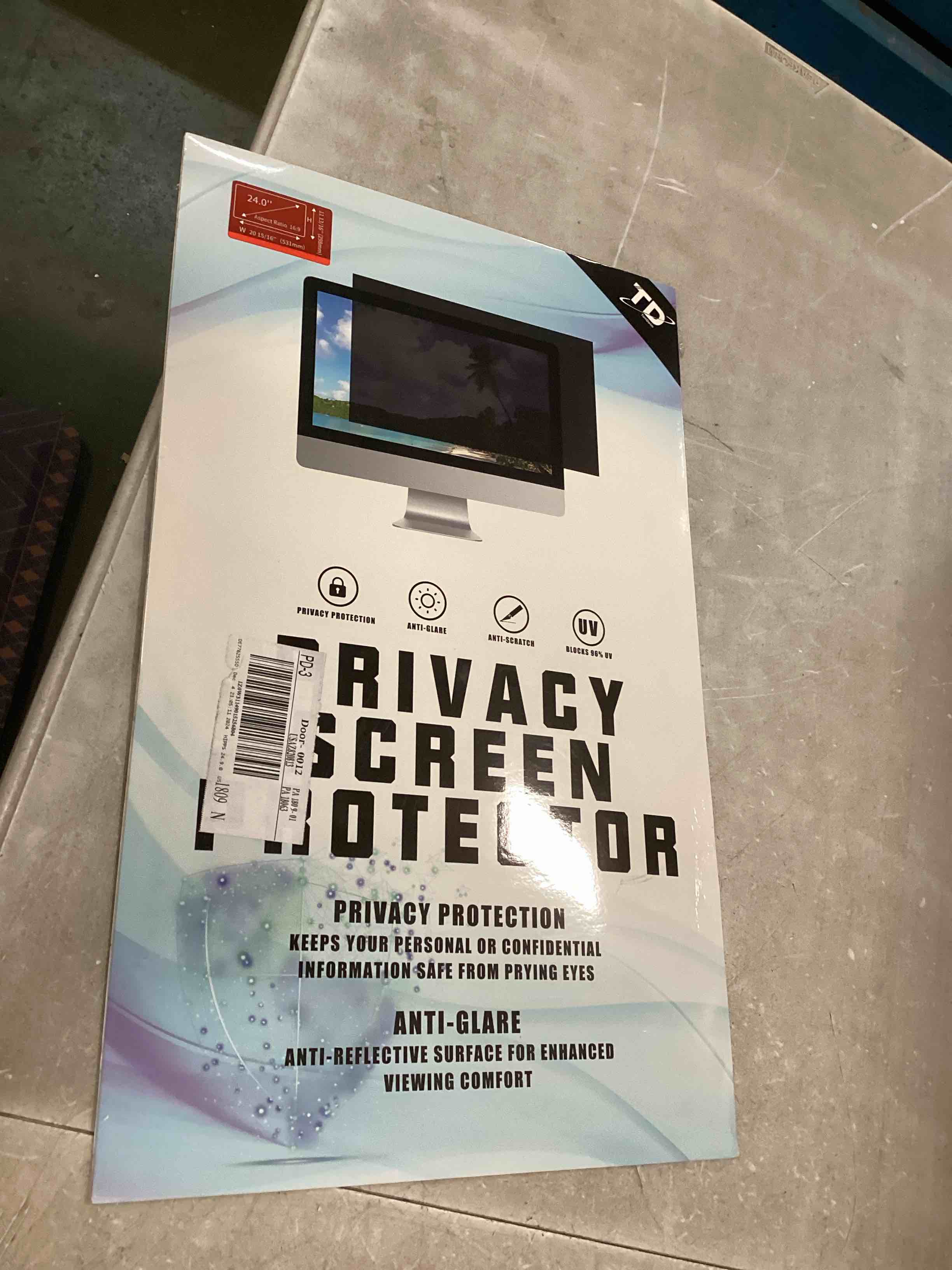 https://s3.amazonaws.com/lotting-images-prod/bidfta/PNK1380198_1734528840837.jpeg