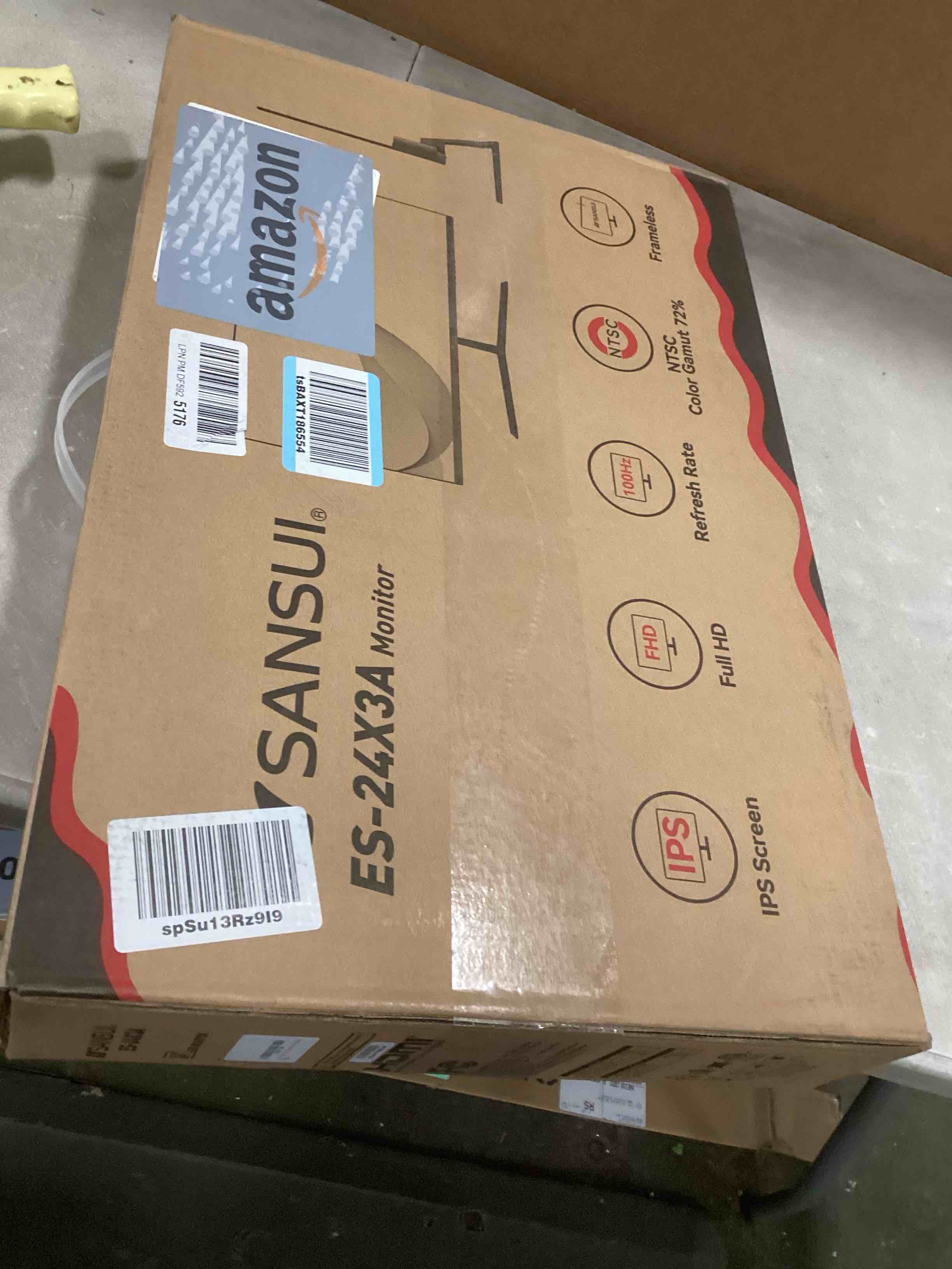 https://s3.amazonaws.com/lotting-images-prod/bidfta/PNK1380608_1734622143104.jpeg