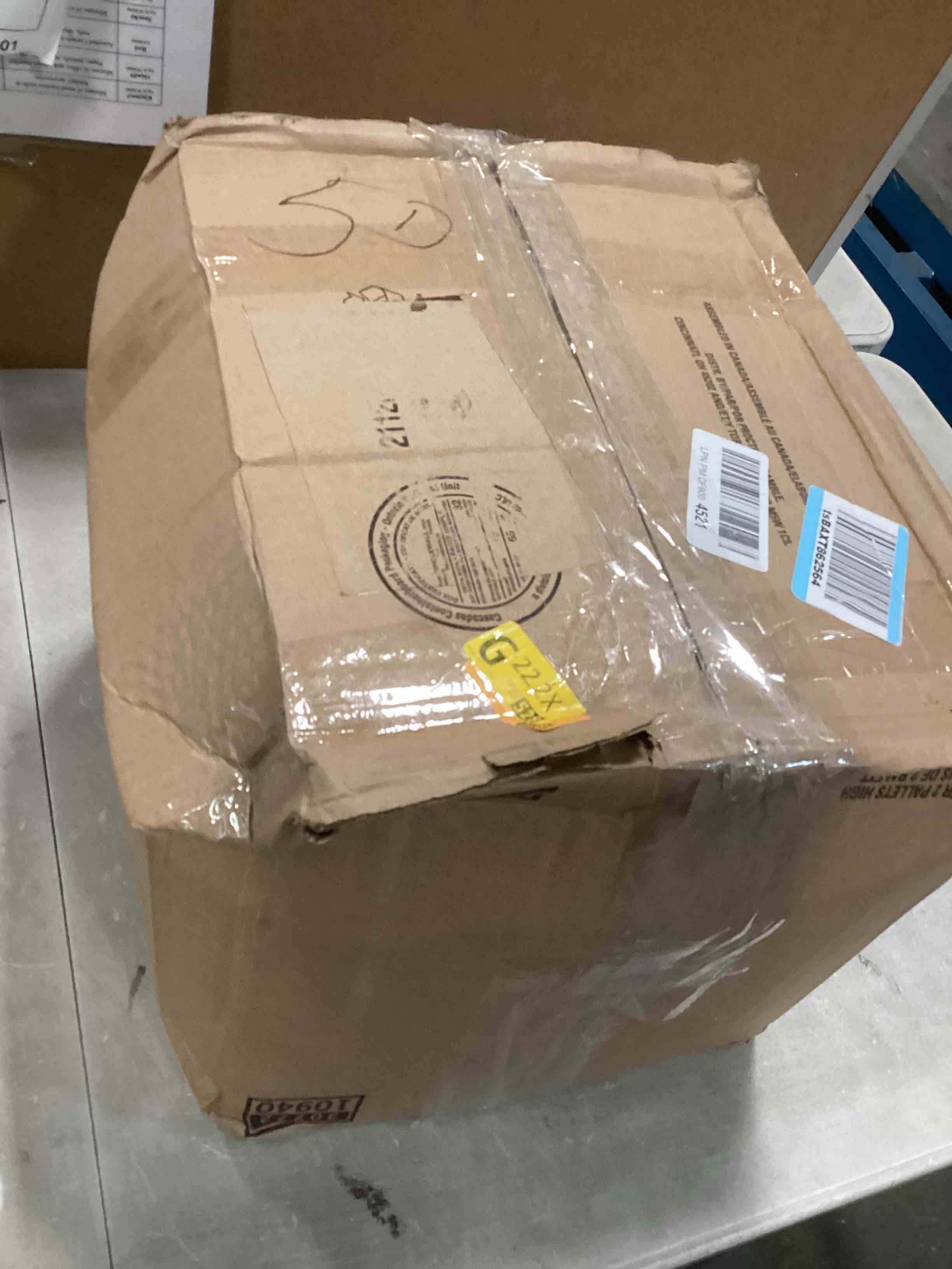 https://s3.amazonaws.com/lotting-images-prod/bidfta/PNK1380617_1734622830430.jpeg