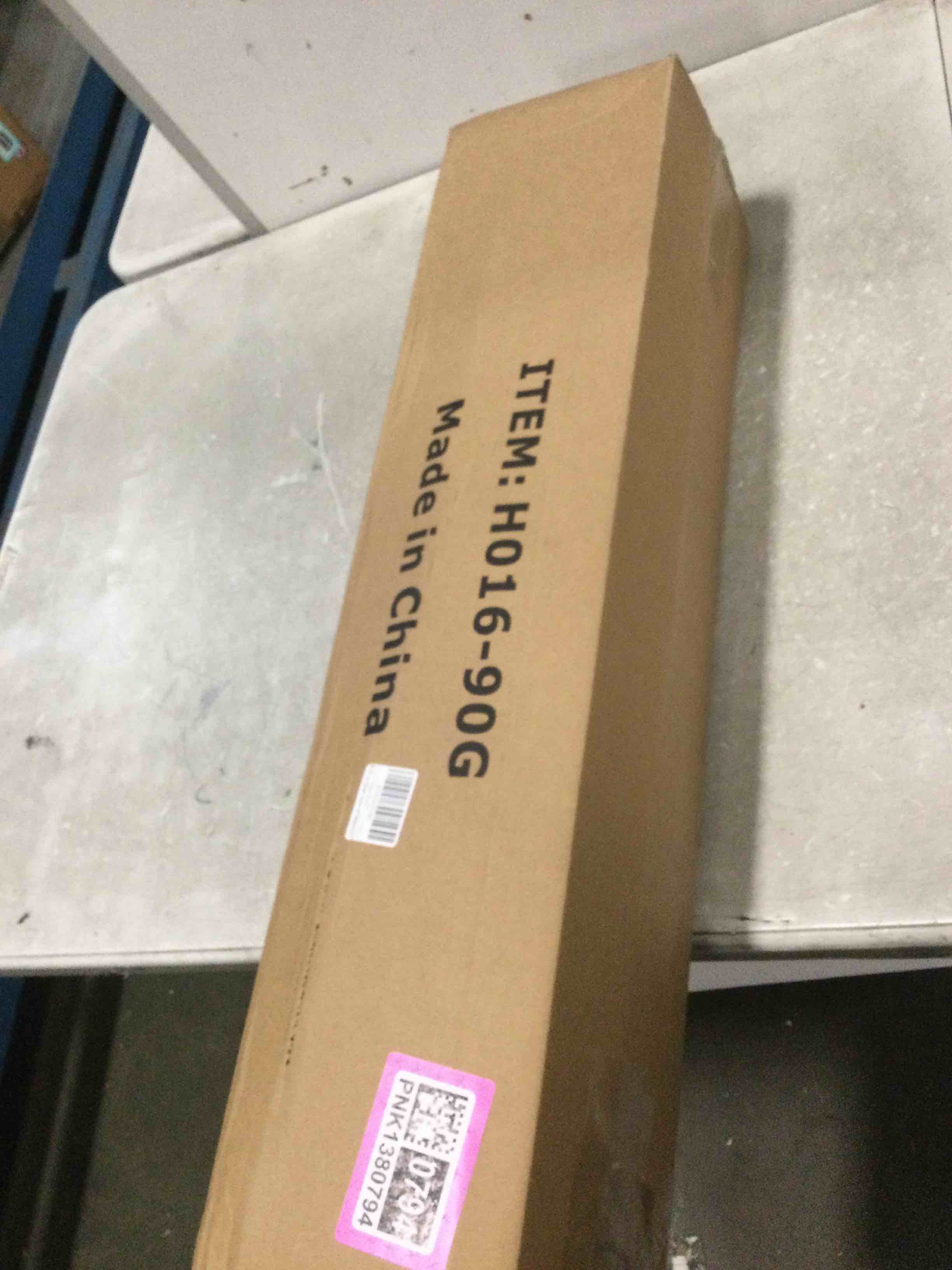 https://s3.amazonaws.com/lotting-images-prod/bidfta/PNK1380794_1734701372556.jpeg