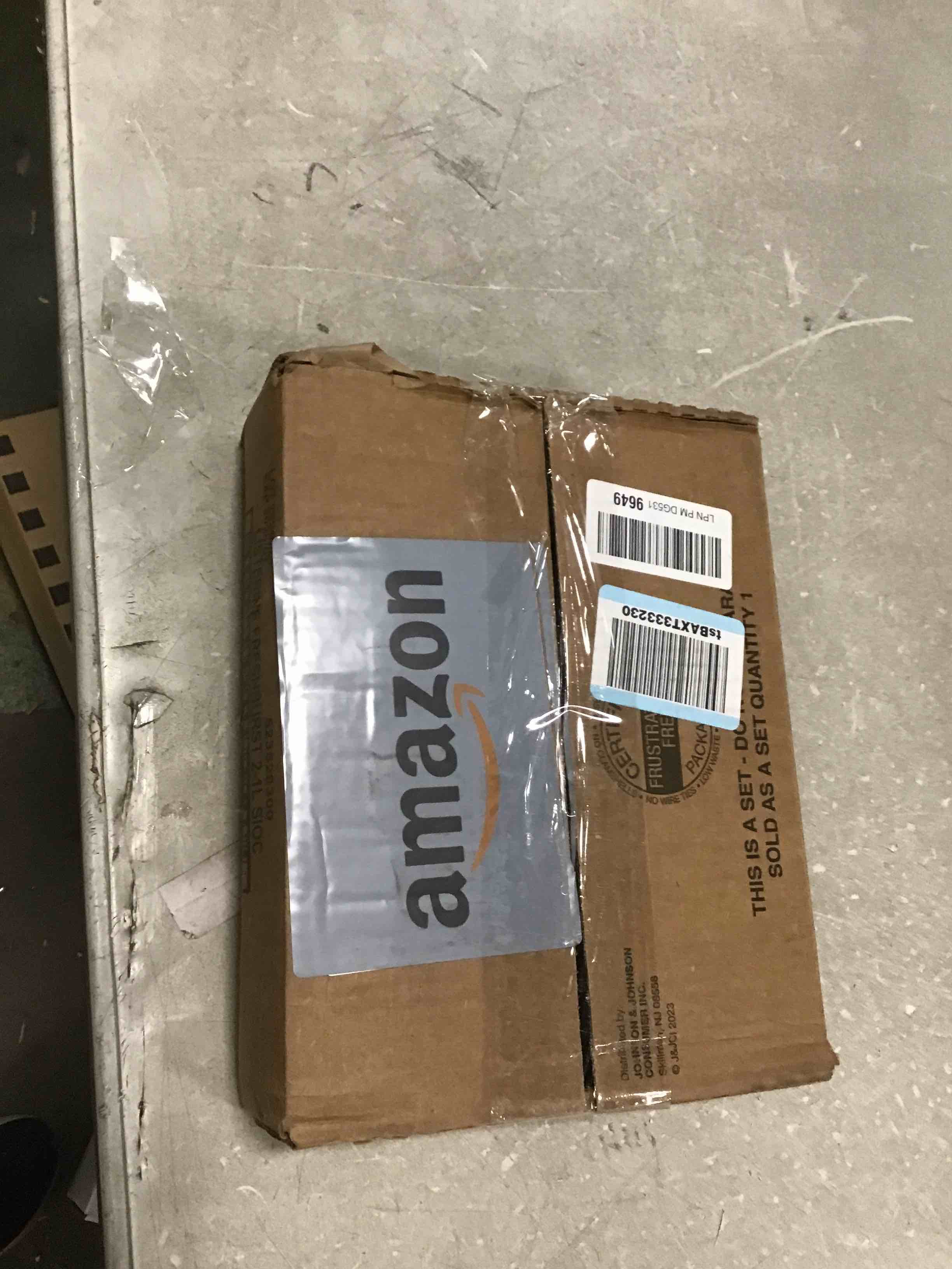 https://s3.amazonaws.com/lotting-images-prod/bidfta/PNK1380864_1734711531283.jpeg