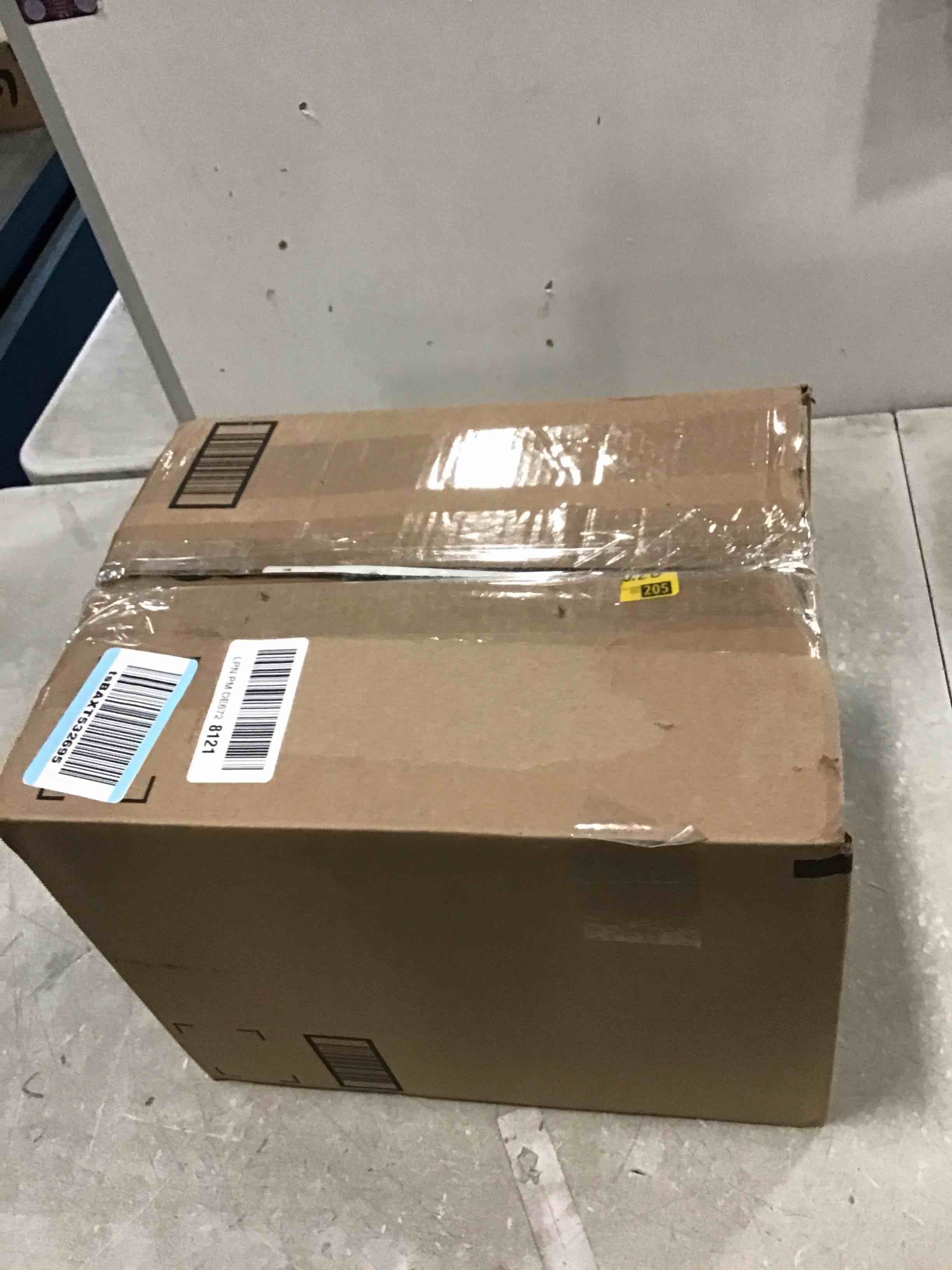 https://s3.amazonaws.com/lotting-images-prod/bidfta/PNK1380914_1734722443697.jpeg