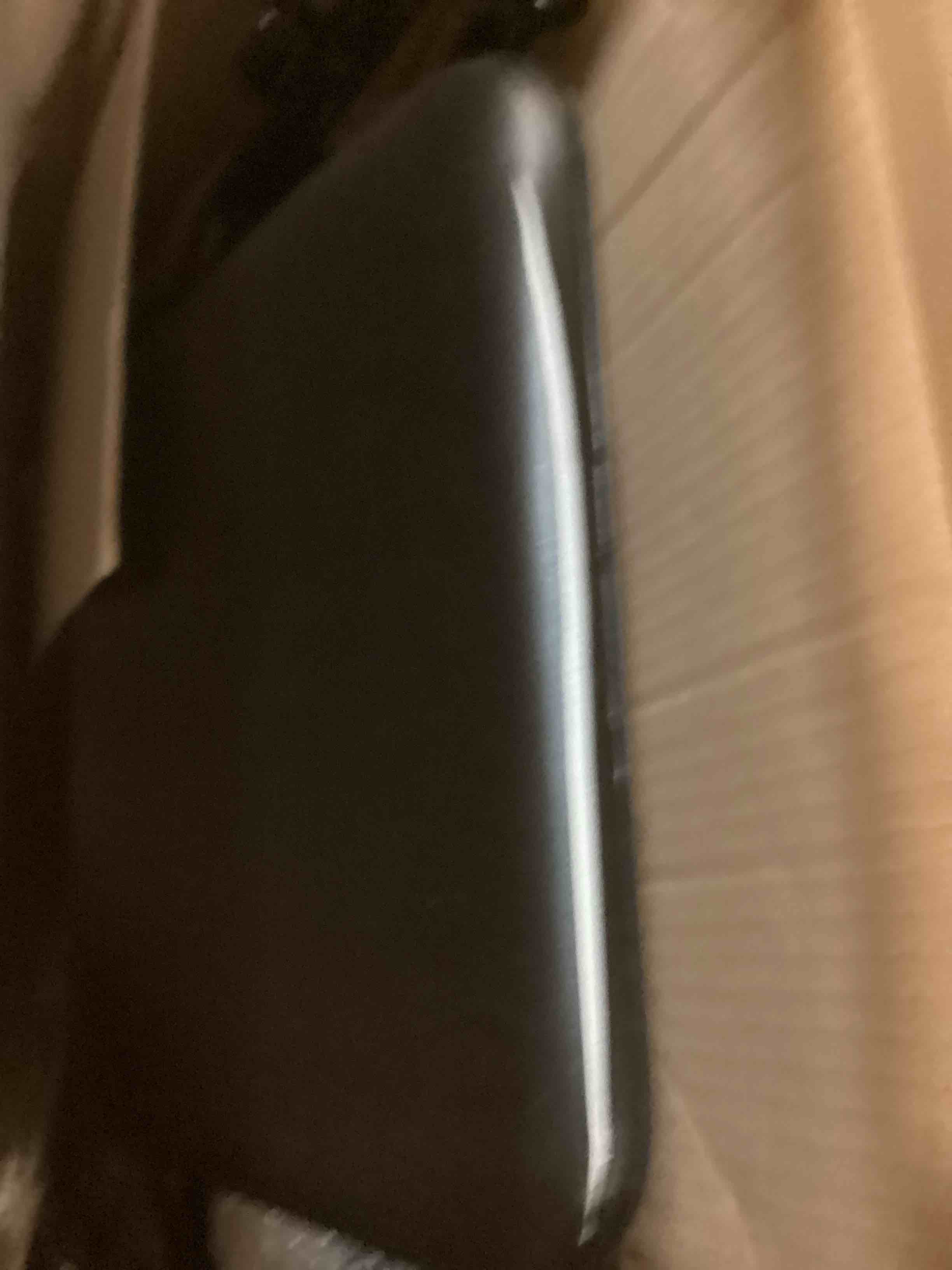https://s3.amazonaws.com/lotting-images-prod/bidfta/PNK1381401_1733141853307.jpeg