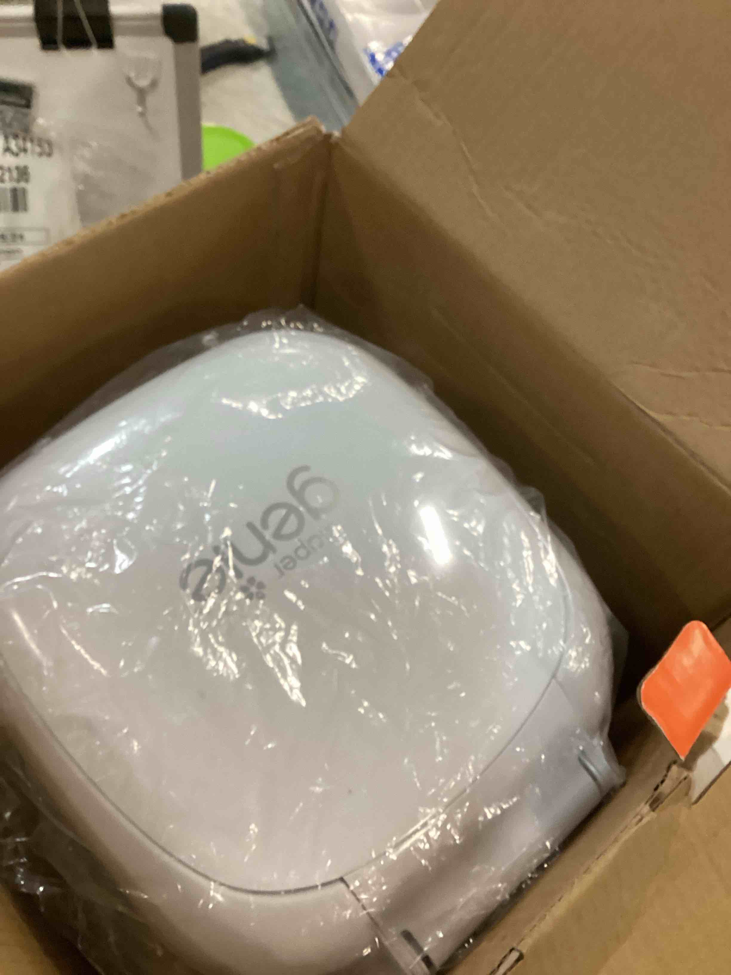 https://s3.amazonaws.com/lotting-images-prod/bidfta/PNK1381613_1733174098801.jpeg