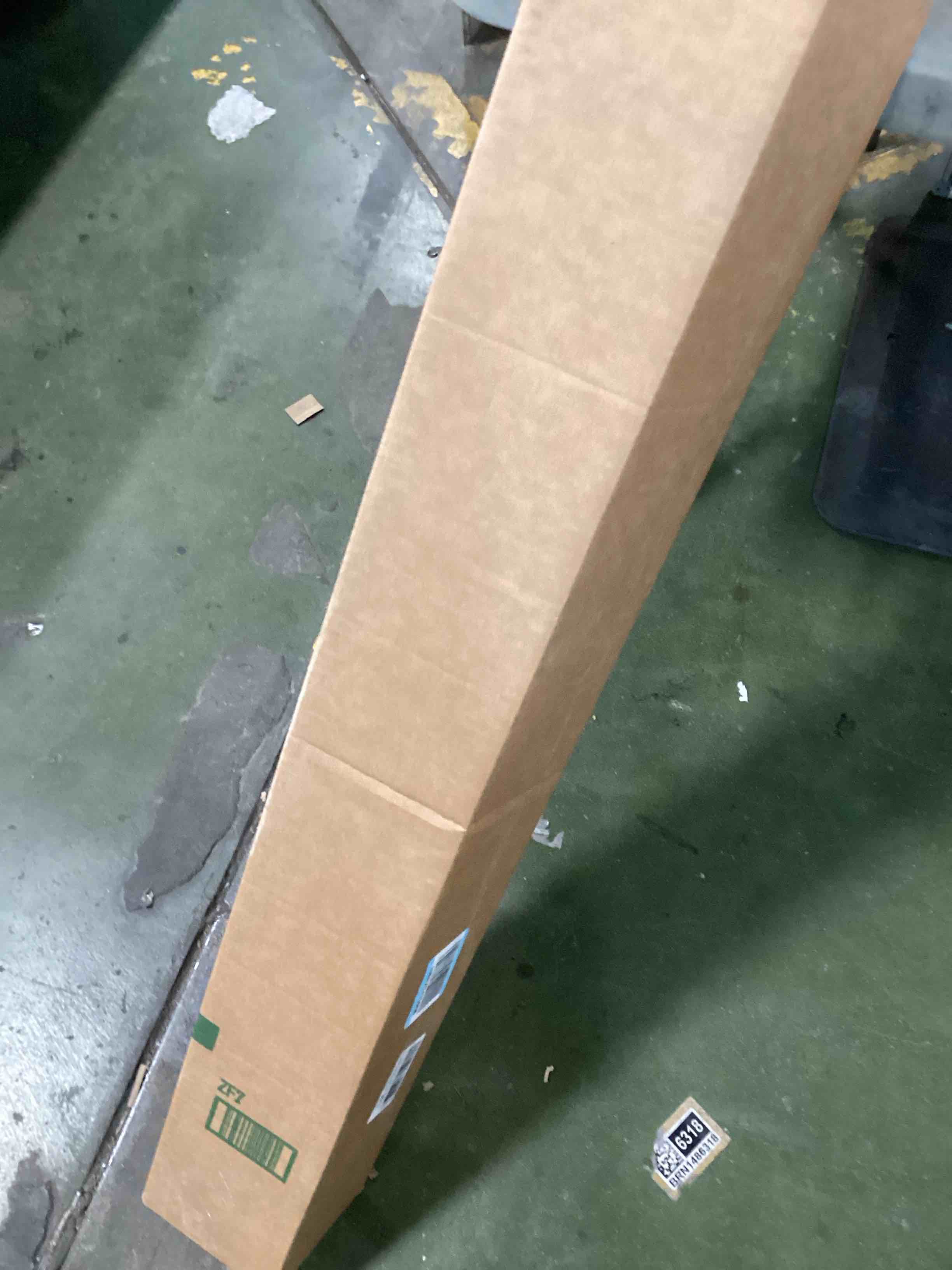 https://s3.amazonaws.com/lotting-images-prod/bidfta/PNK1382217_1733412649641.jpeg