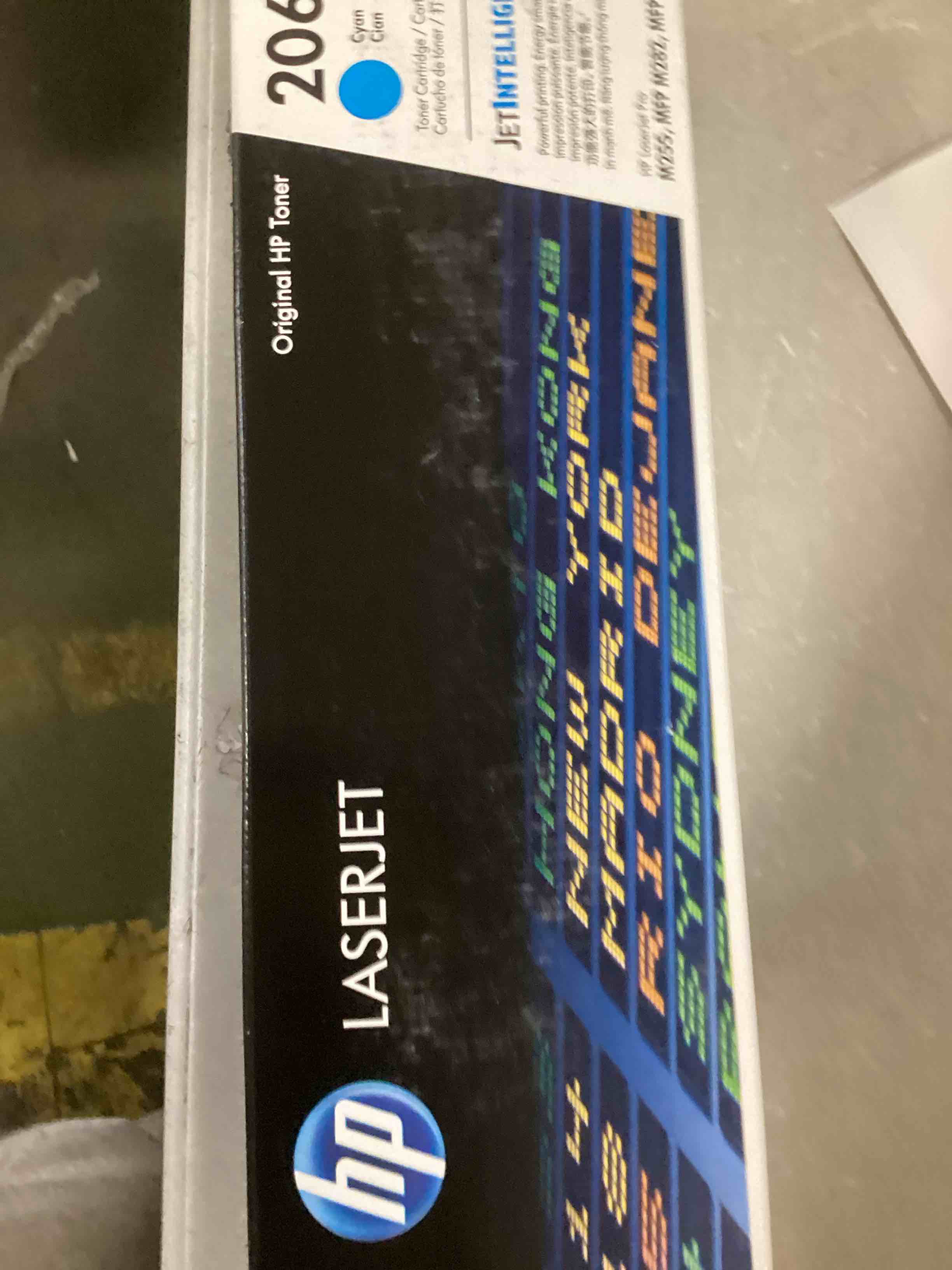 https://s3.amazonaws.com/lotting-images-prod/bidfta/PNK1382480_1733499647568.jpeg
