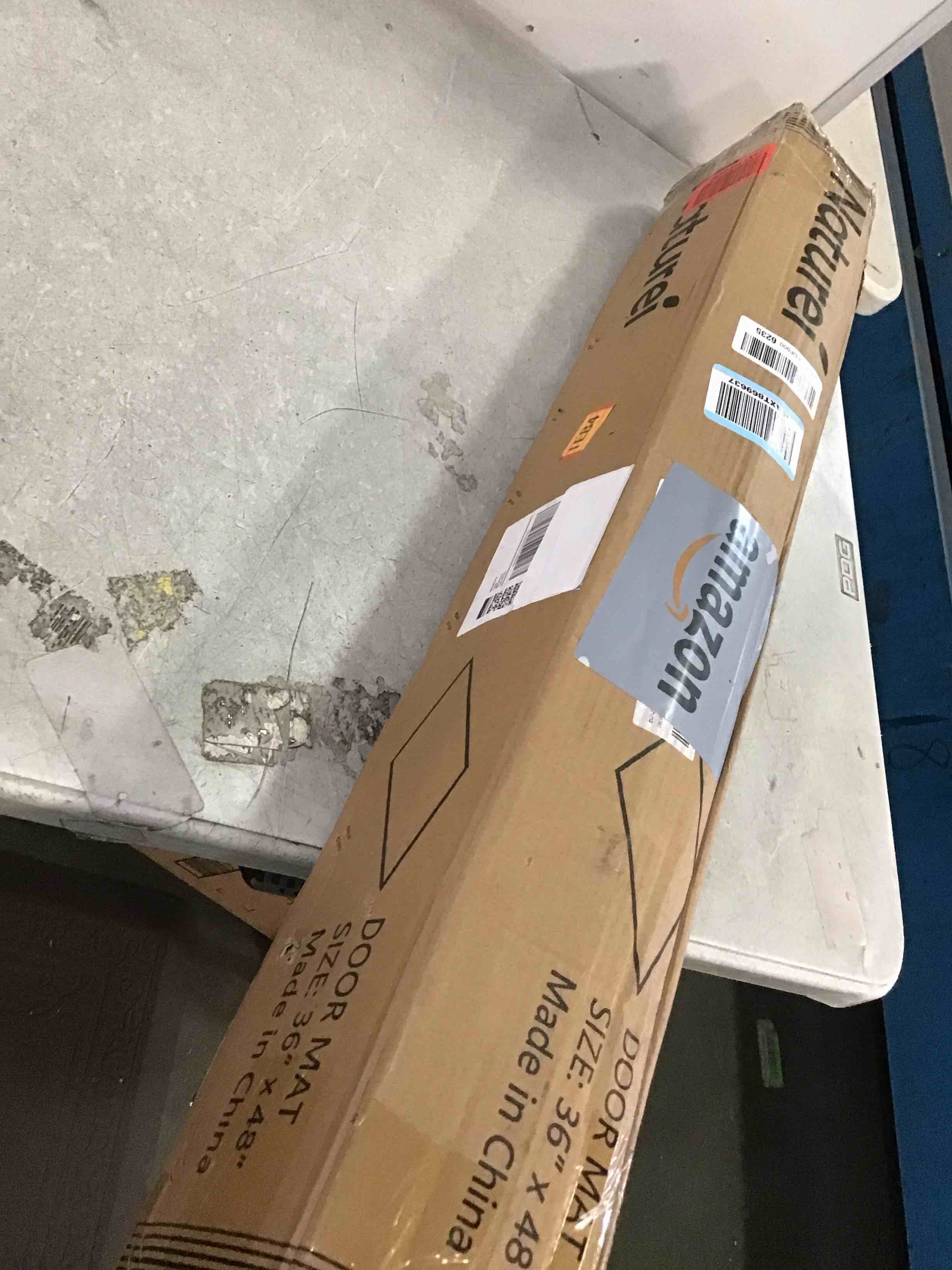 https://s3.amazonaws.com/lotting-images-prod/bidfta/PNK1383698_1735239237024.jpeg