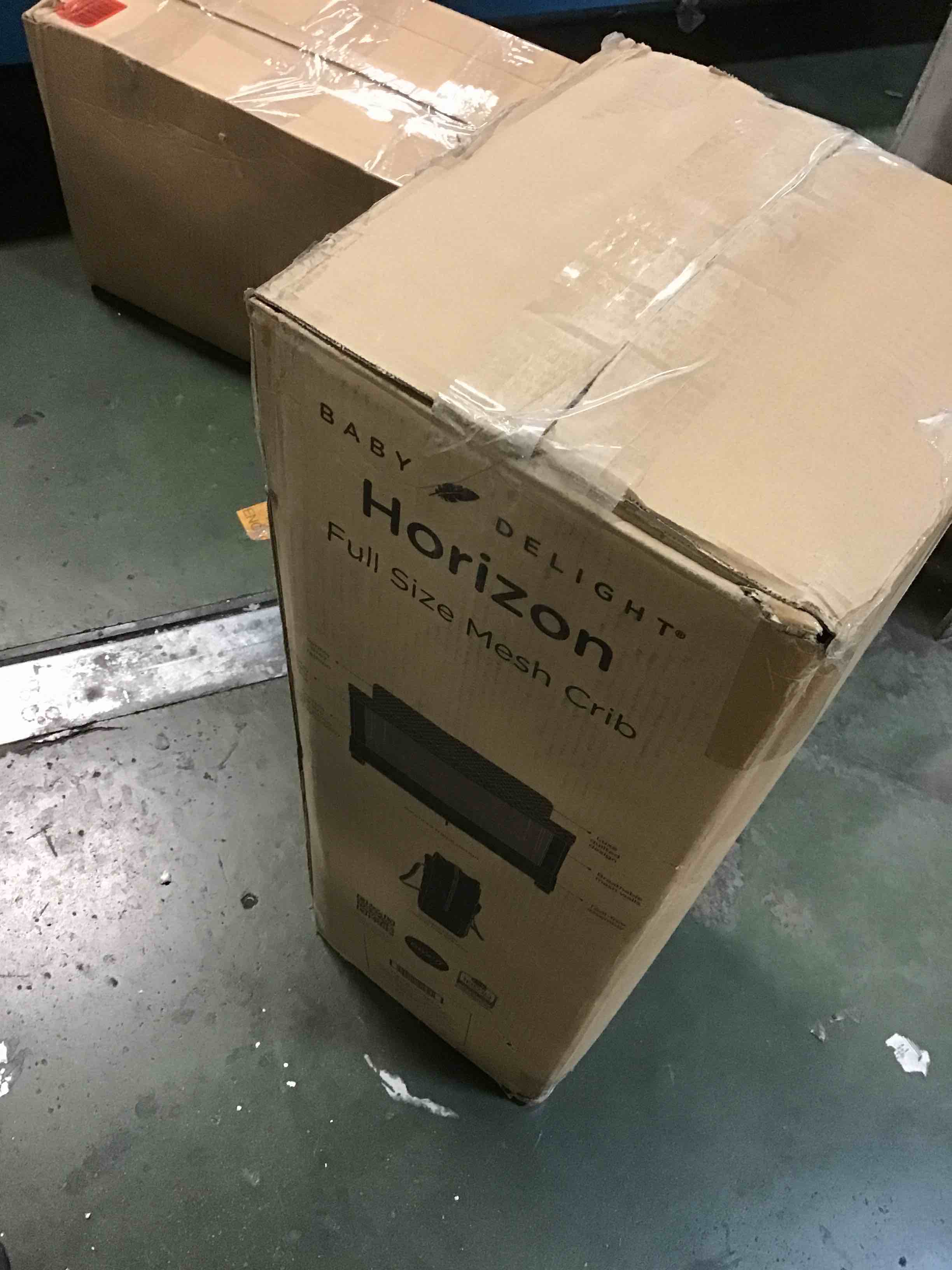 https://s3.amazonaws.com/lotting-images-prod/bidfta/PNK1383926_1735566211178.jpeg