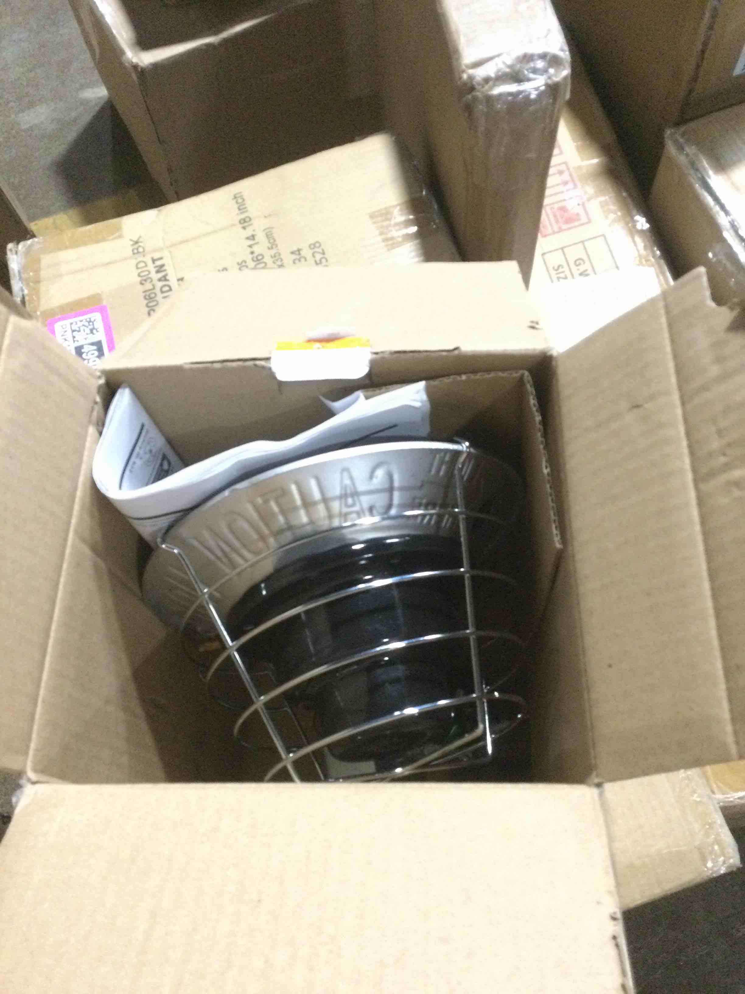 https://s3.amazonaws.com/lotting-images-prod/bidfta/PNK1384996_1738003499058.jpeg