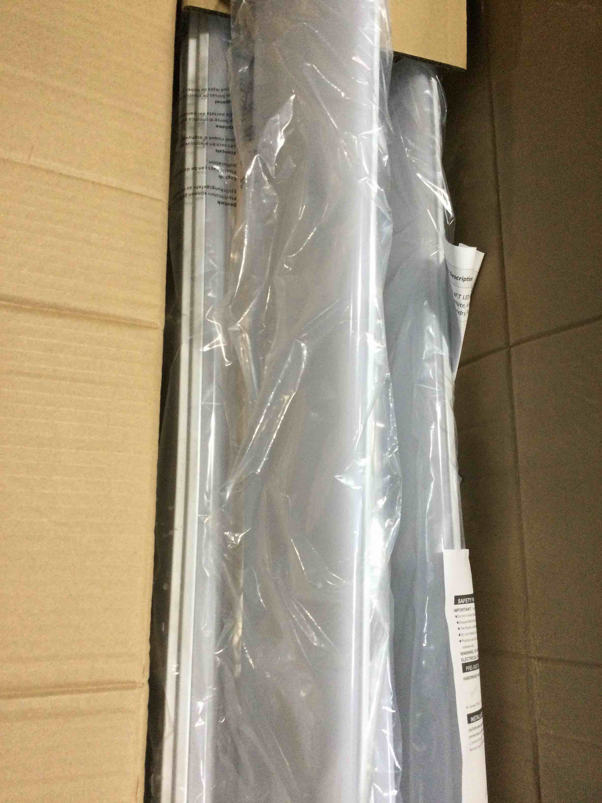 https://s3.amazonaws.com/lotting-images-prod/bidfta/PNK1387678_1731079664007.jpeg