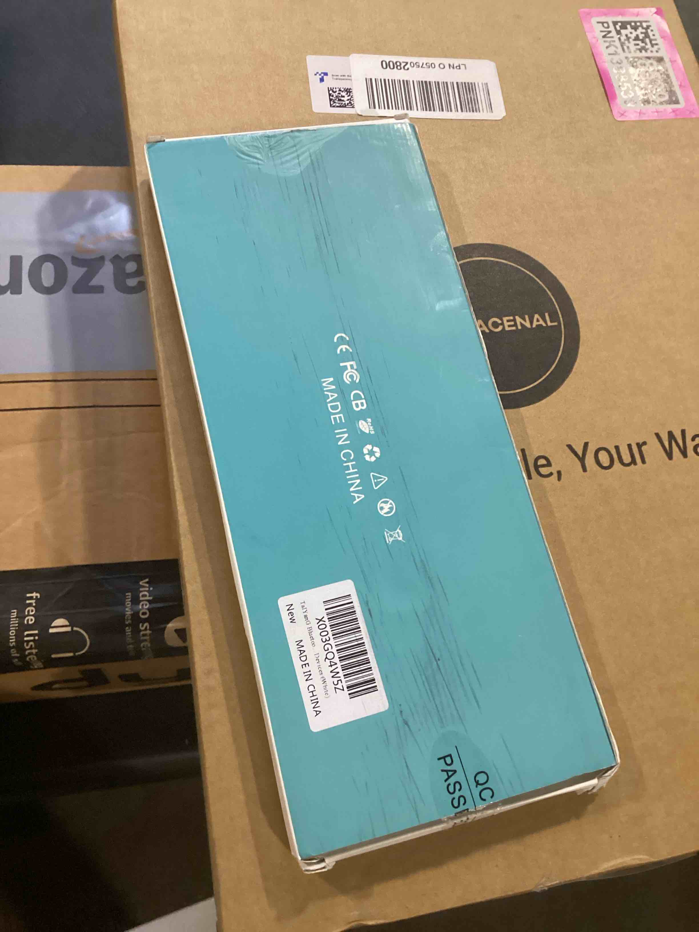 https://s3.amazonaws.com/lotting-images-prod/bidfta/PNK1388540_1731343327755.jpeg