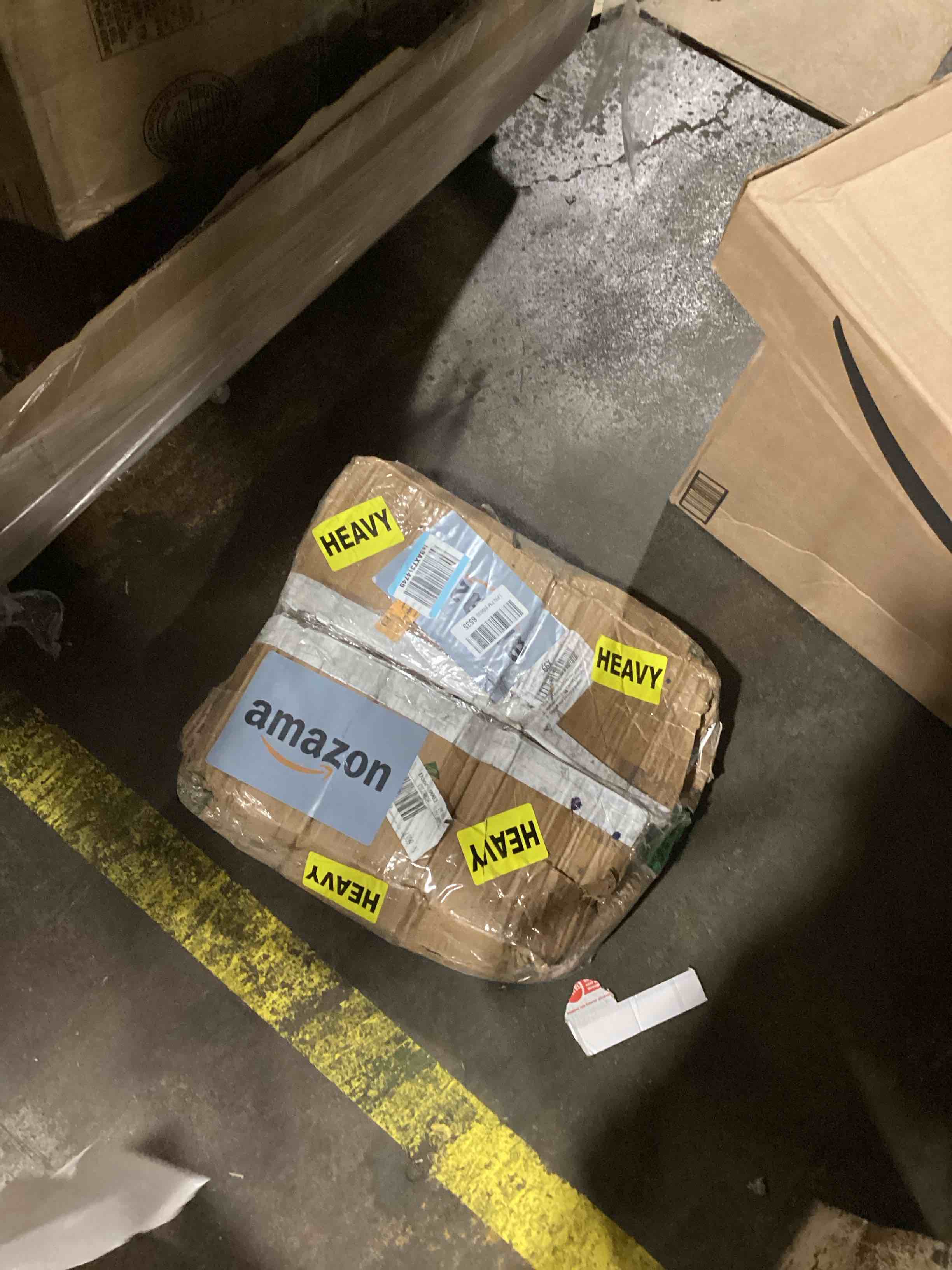 https://s3.amazonaws.com/lotting-images-prod/bidfta/PNK1389955_1731705966007.jpeg
