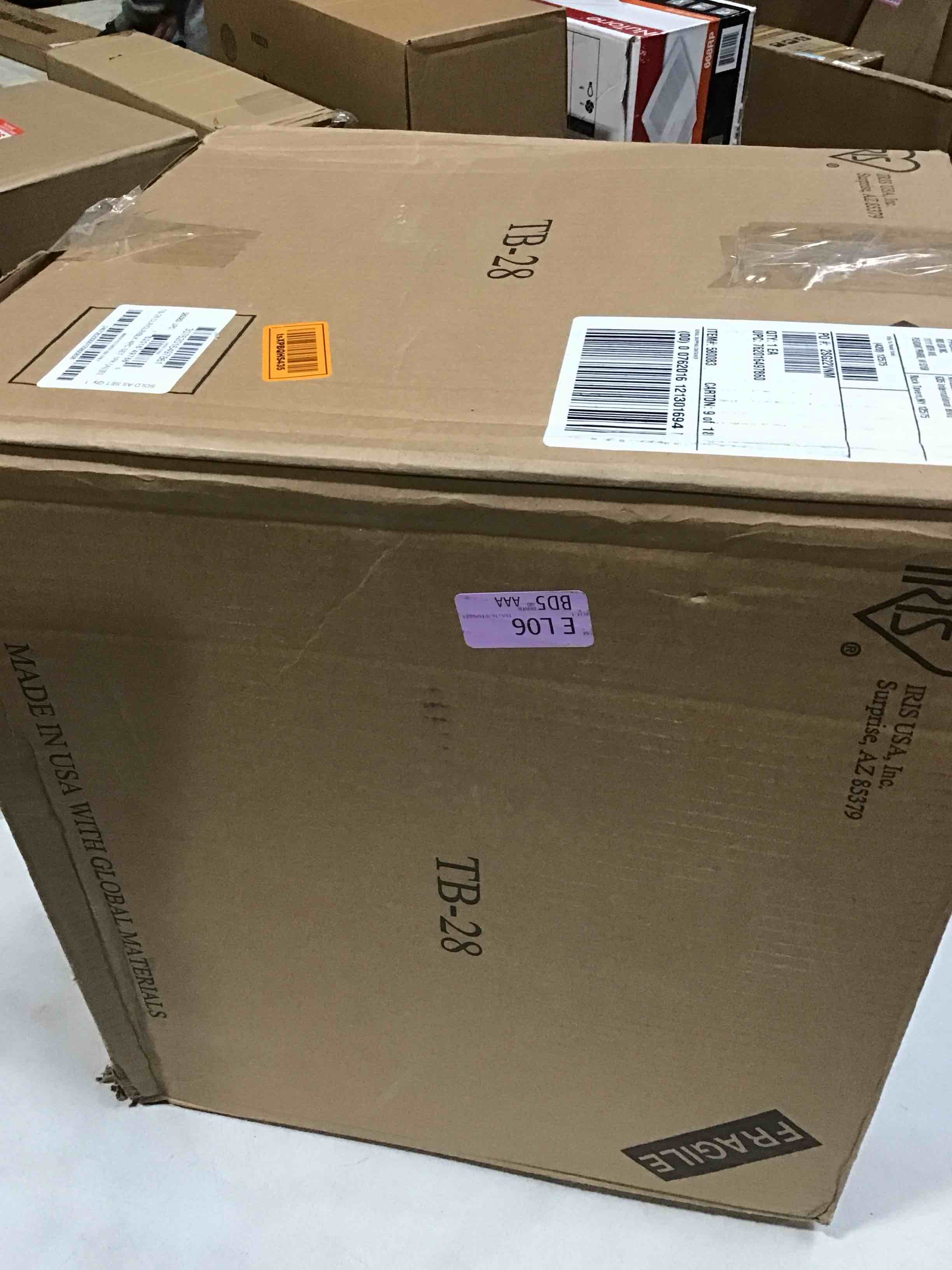https://s3.amazonaws.com/lotting-images-prod/bidfta/PNK1390442_1731614965501.jpeg