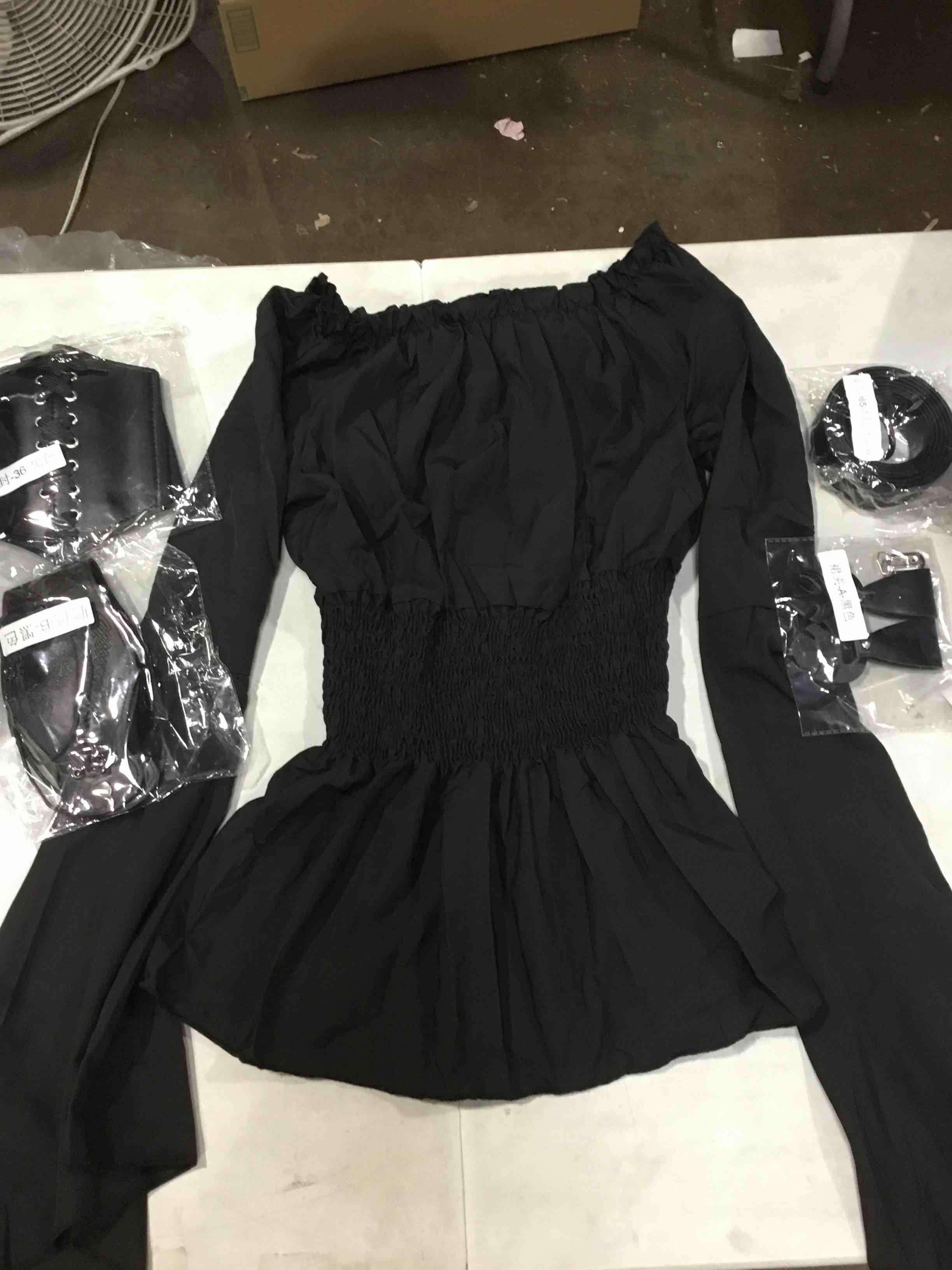 adult women costume ?.?with 3 different belts ? renaissance?
