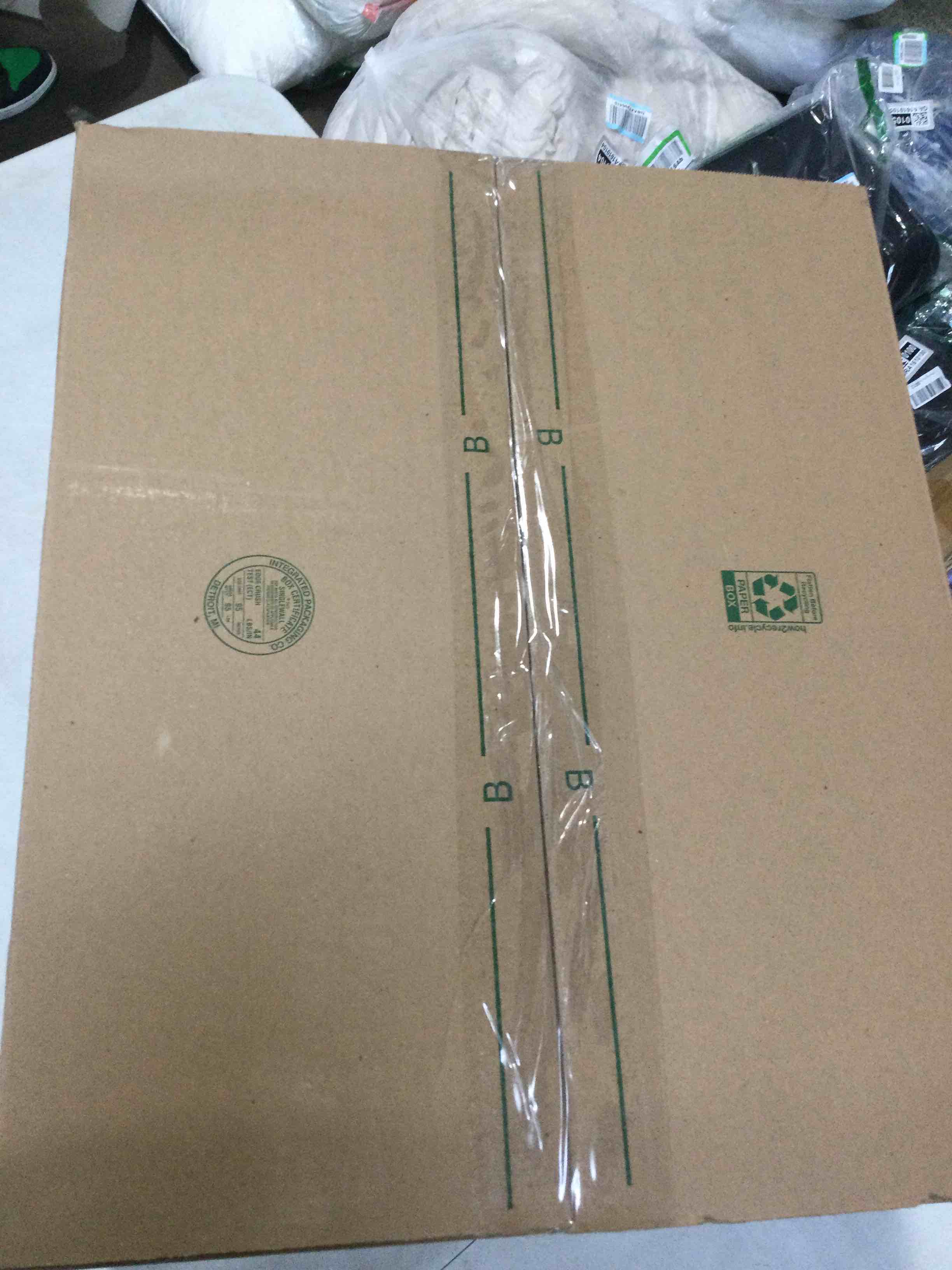 https://s3.amazonaws.com/lotting-images-prod/bidfta/PNK1391205_1732133878127.jpeg