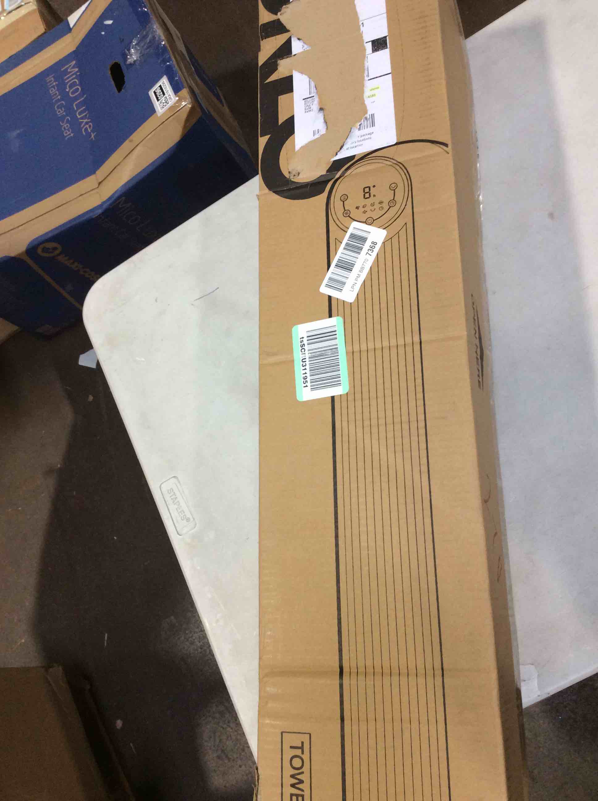 https://s3.amazonaws.com/lotting-images-prod/bidfta/PNK1391429_1732285511248.jpeg