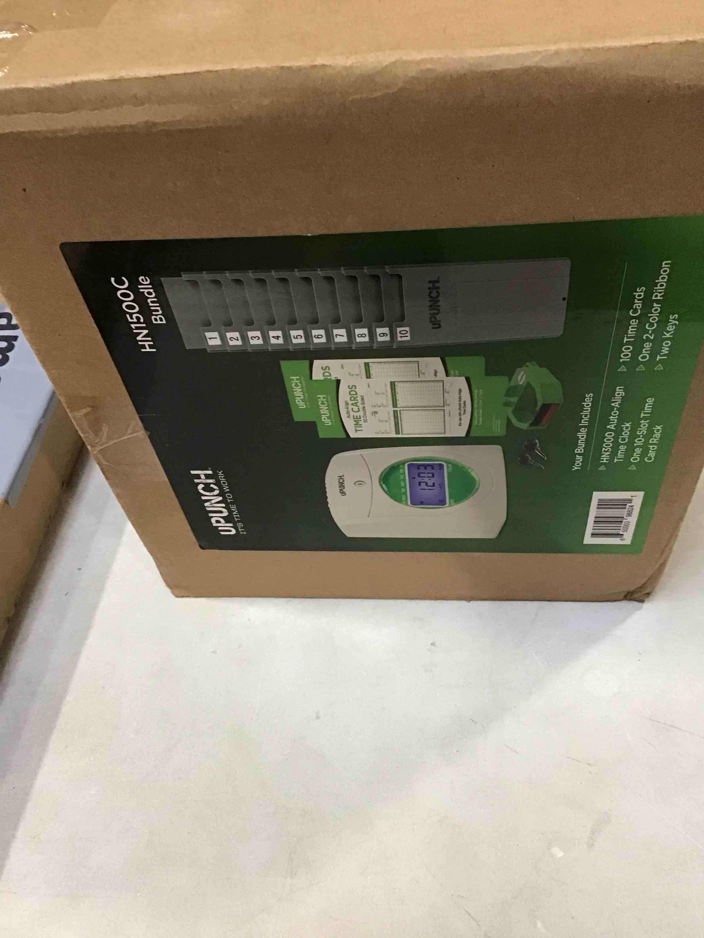 https://s3.amazonaws.com/lotting-images-prod/bidfta/PNK1391704_1732649457717.jpeg