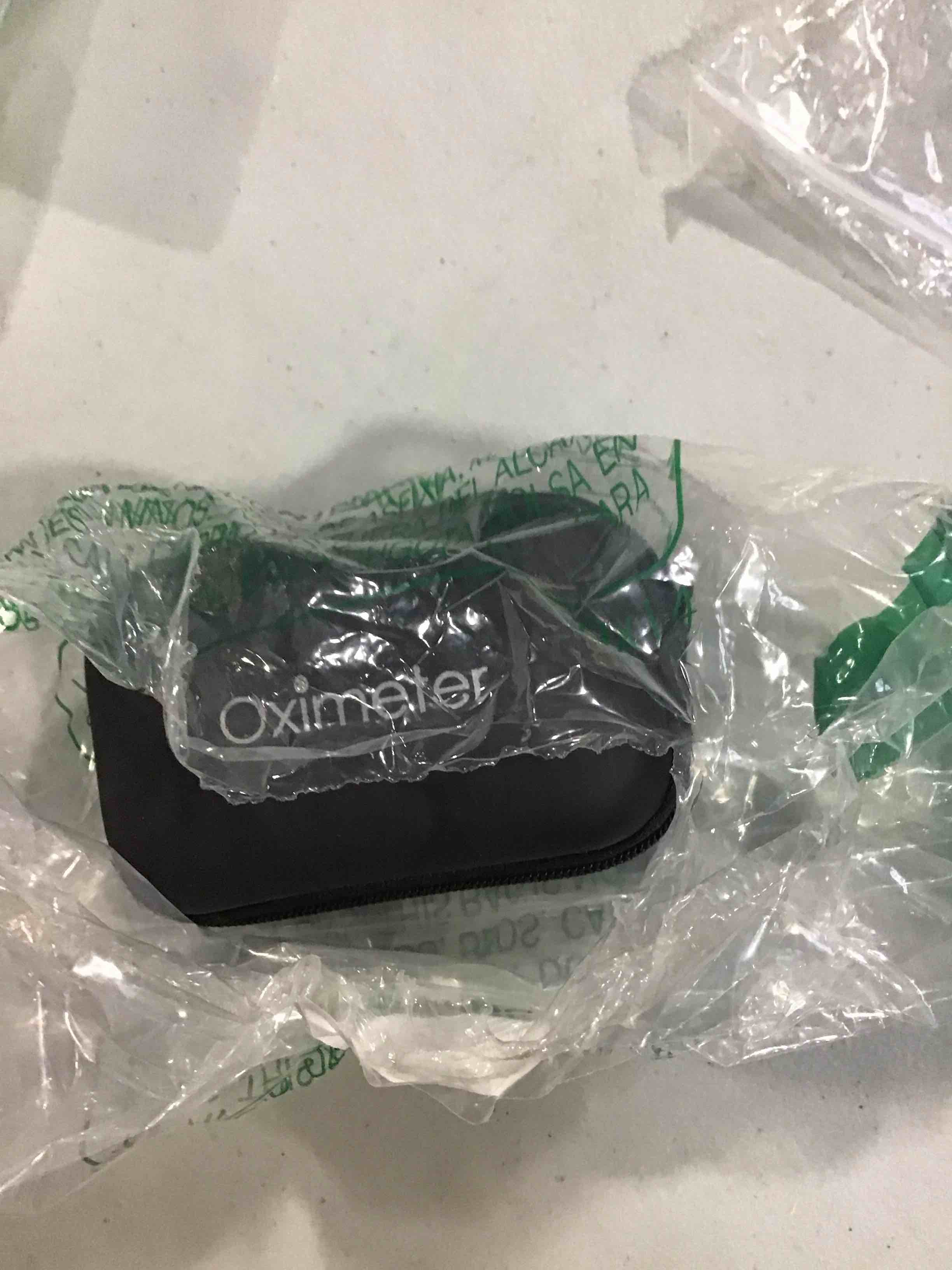 oximeter finger pulse pearl pink