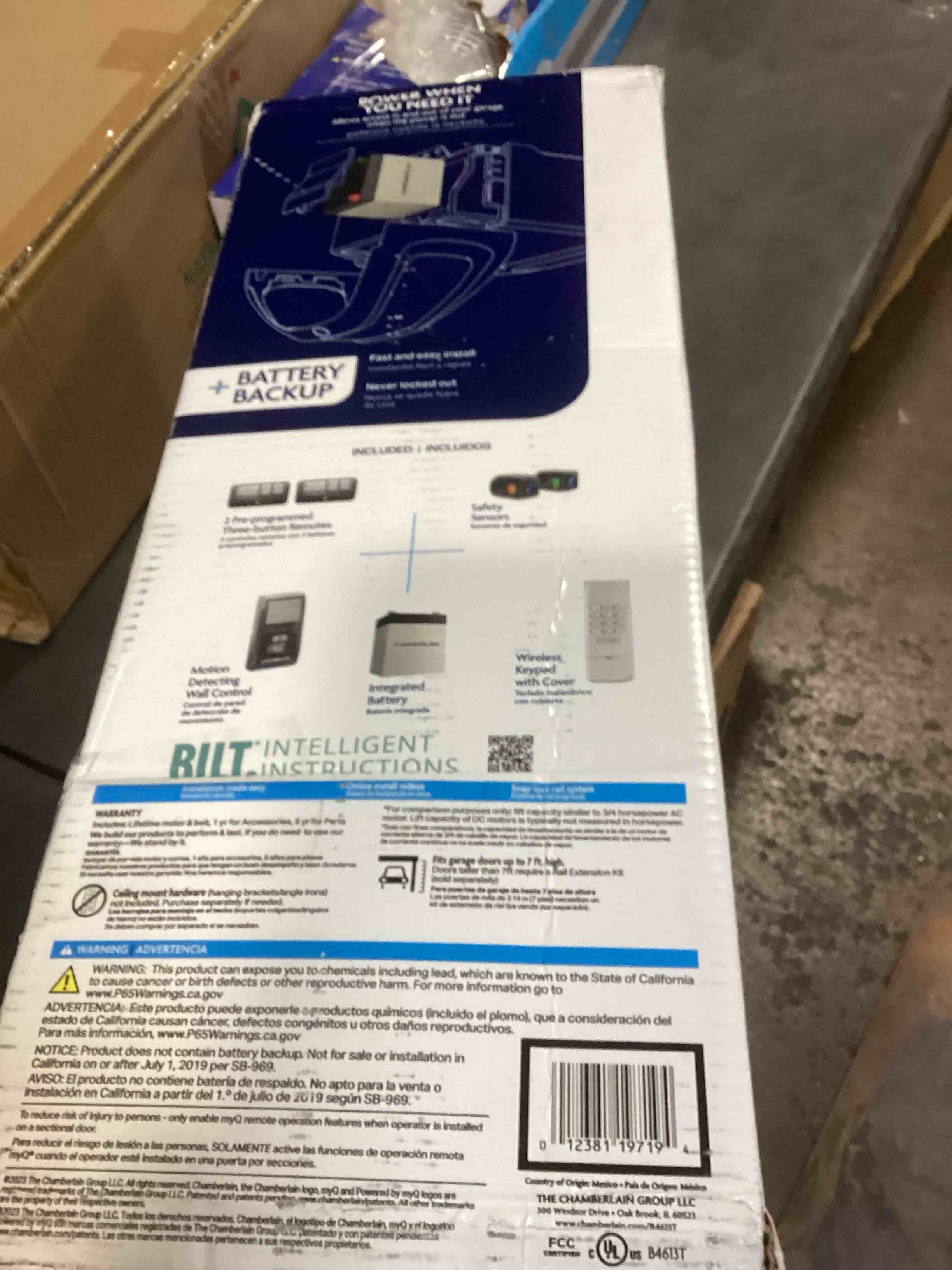 https://s3.amazonaws.com/lotting-images-prod/bidfta/PNK1395320_1736886009099.jpeg