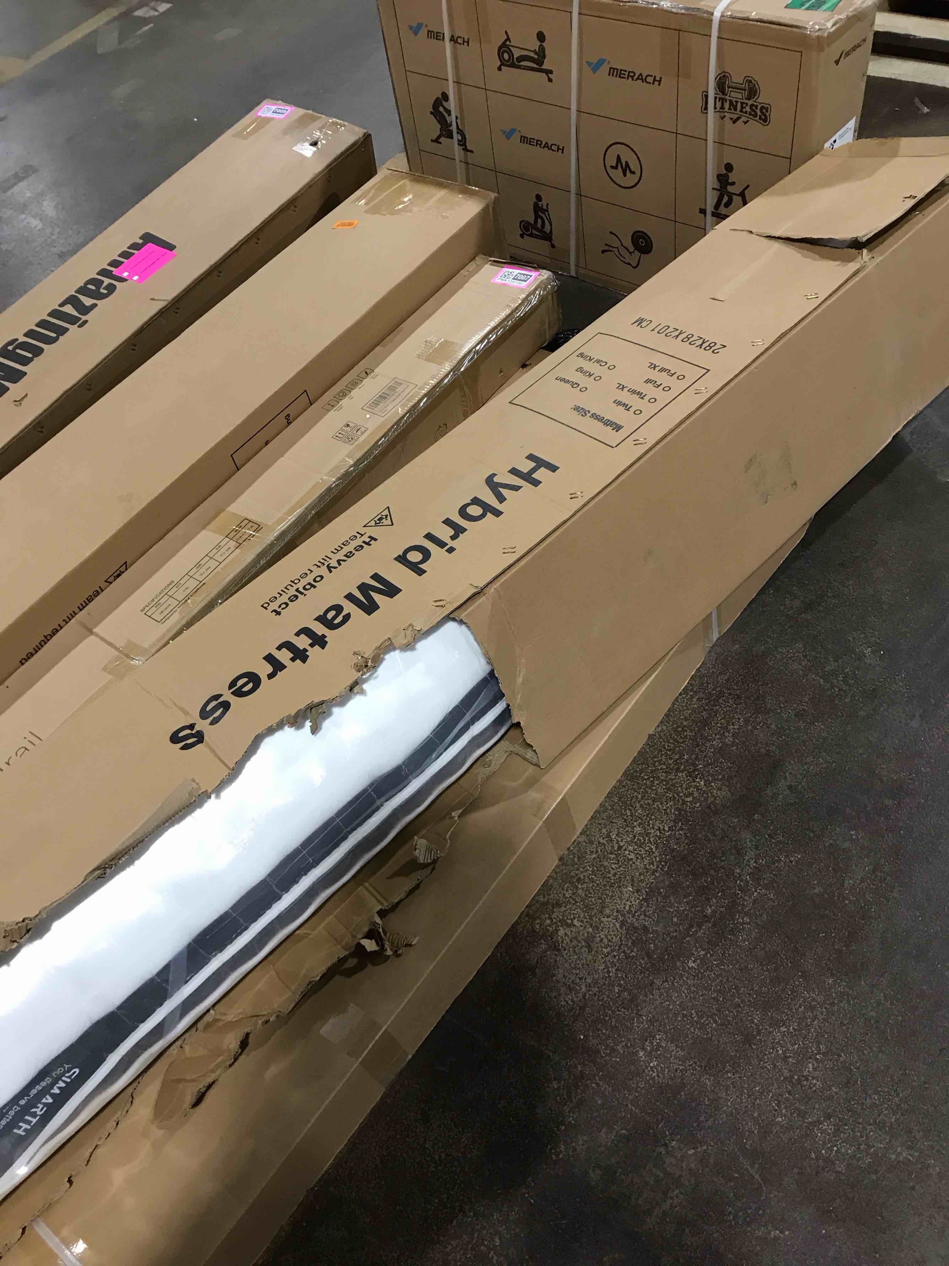 https://s3.amazonaws.com/lotting-images-prod/bidfta/PNK1397006_1733866373260.jpeg