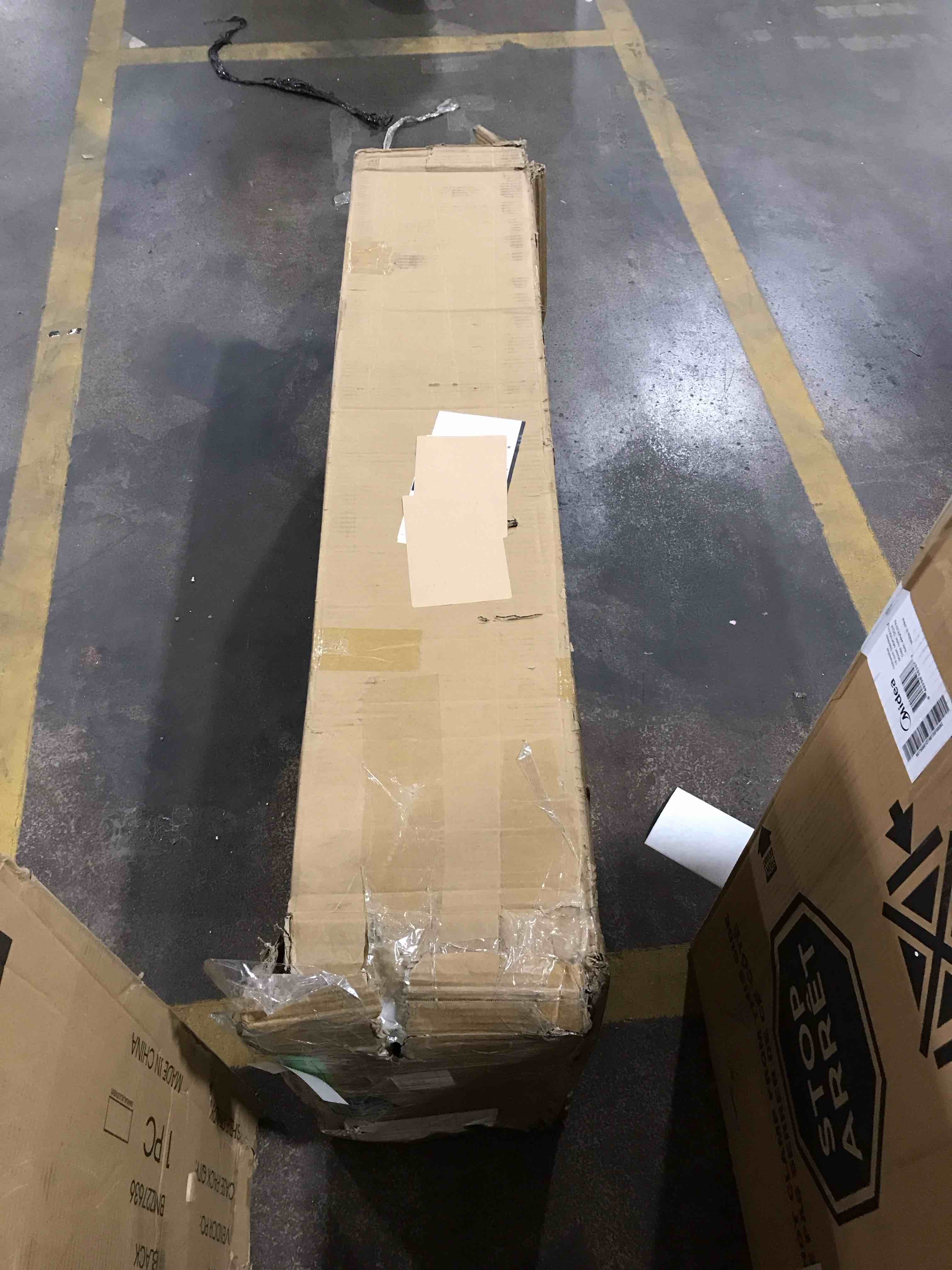 https://s3.amazonaws.com/lotting-images-prod/bidfta/PNK1397014_1733865858443.jpeg