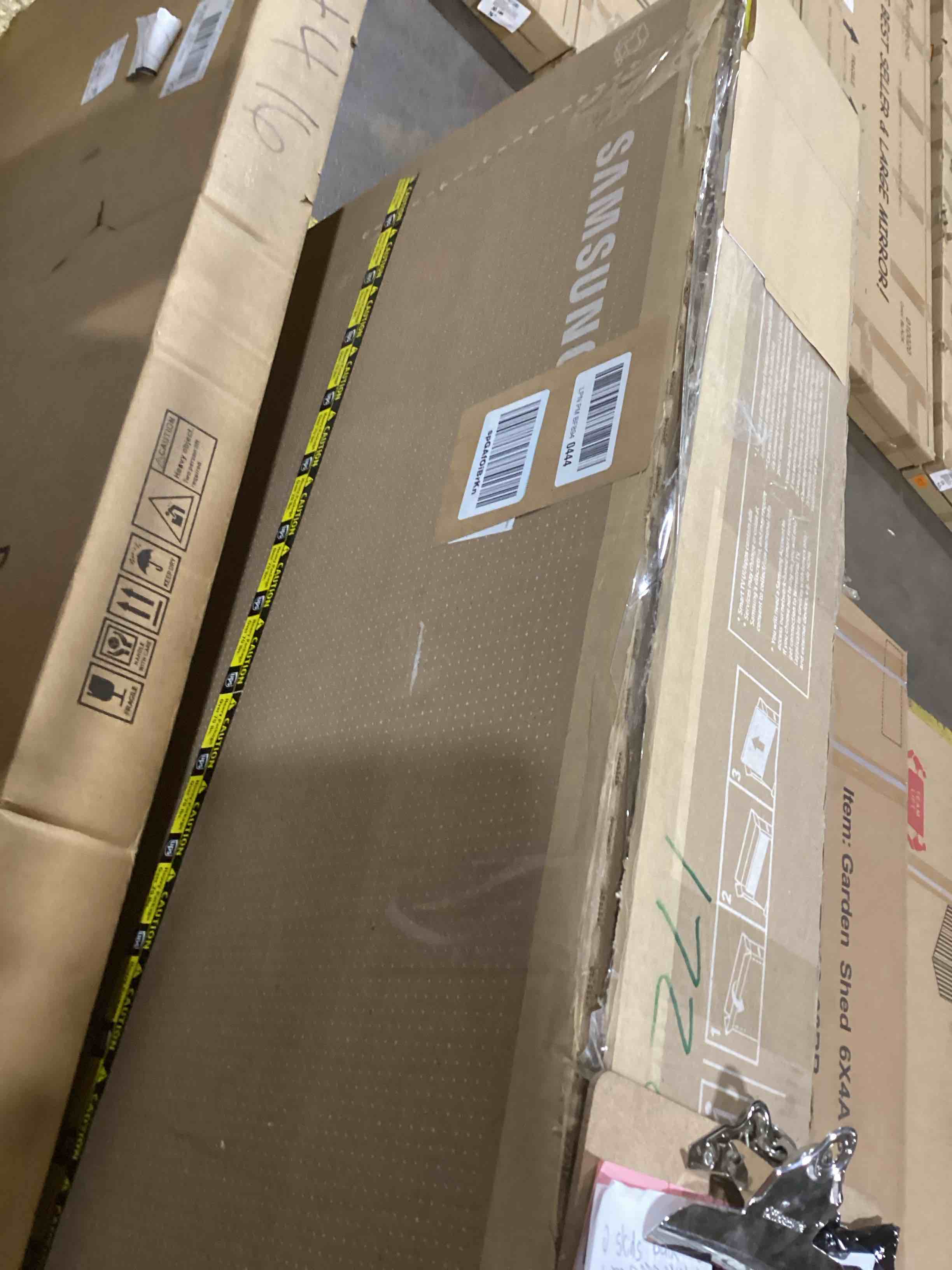https://s3.amazonaws.com/lotting-images-prod/bidfta/PNK1398265_1734369832333.jpeg