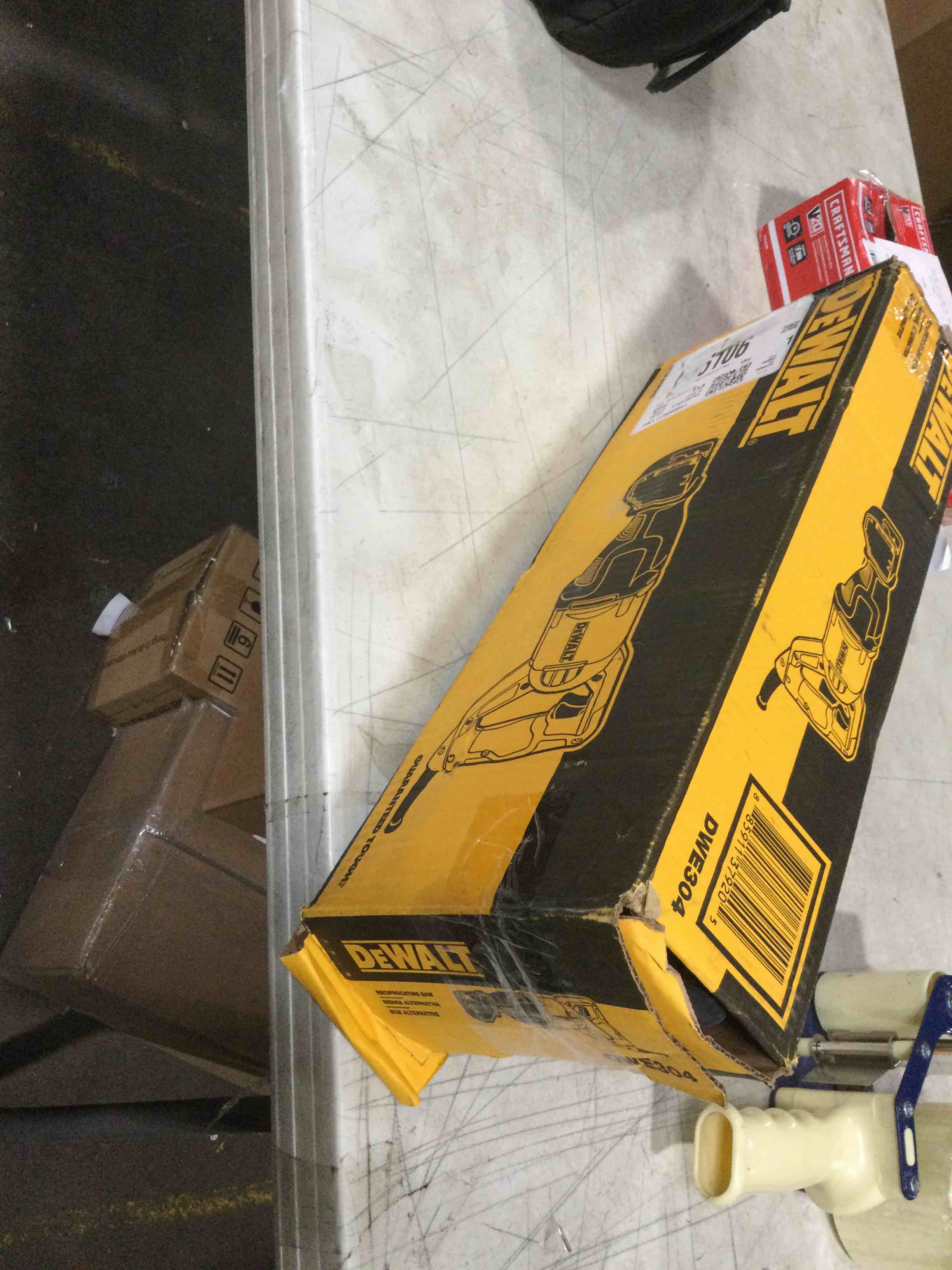 DEWALT Reciprocating Saw, 10-Amp (DWE304)