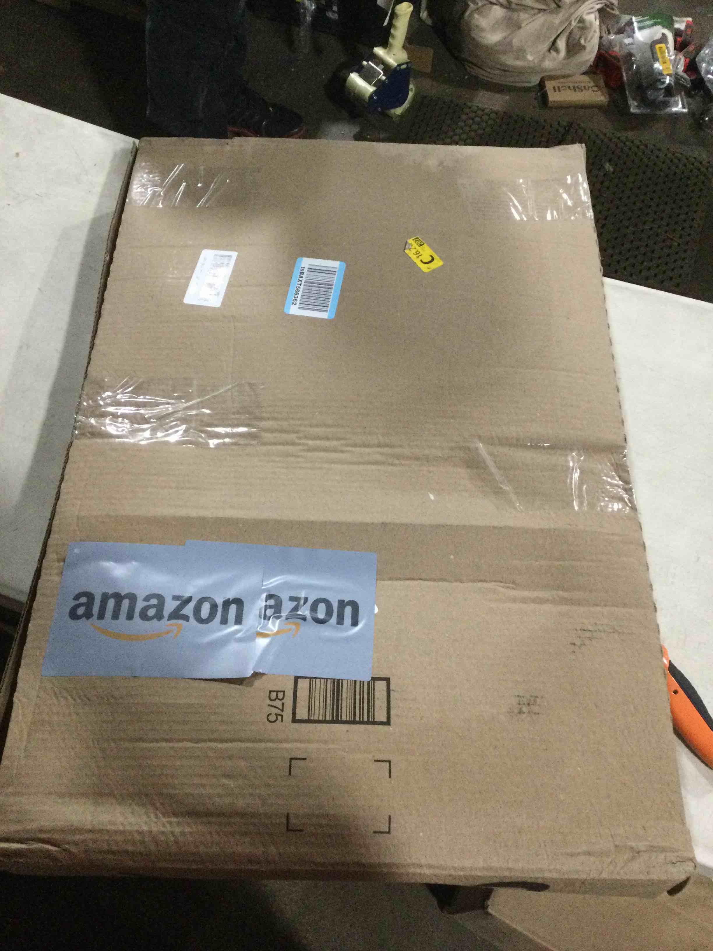 https://s3.amazonaws.com/lotting-images-prod/bidfta/PNK1404614_1737461701956.jpeg