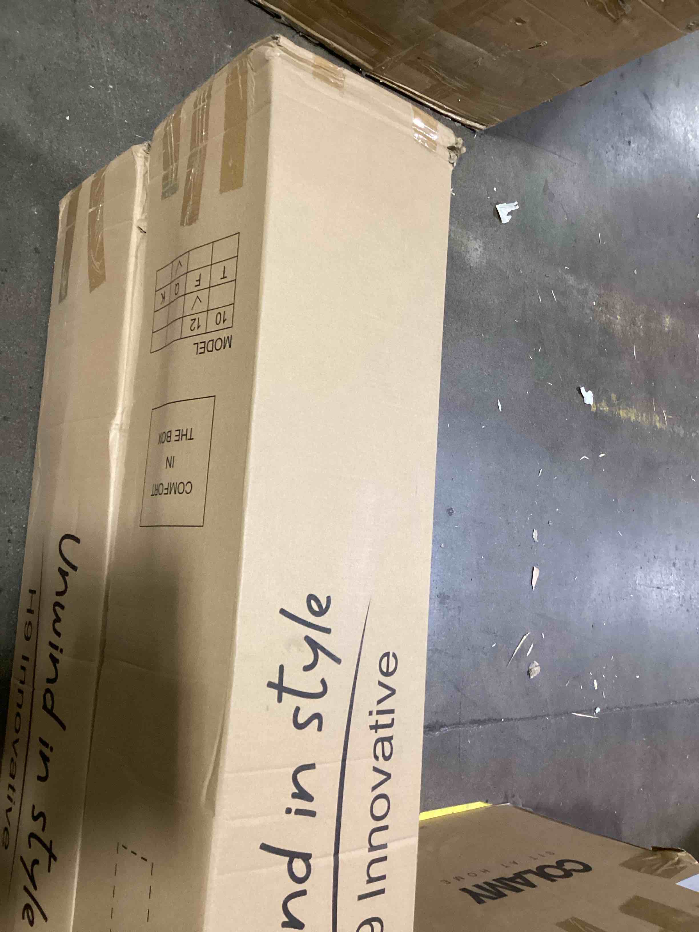 https://s3.amazonaws.com/lotting-images-prod/bidfta/PNK1405201_1734643361953.jpeg