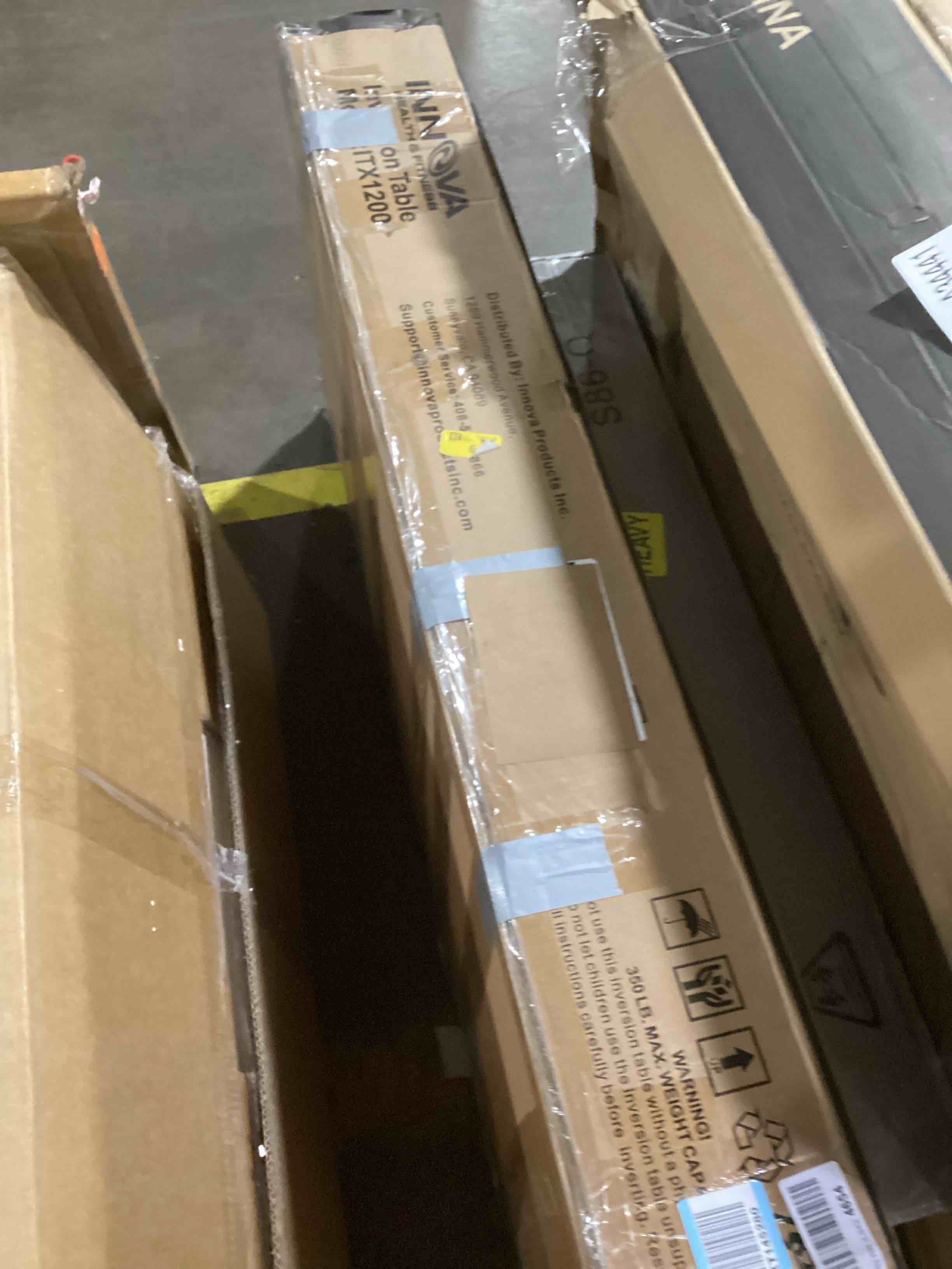 https://s3.amazonaws.com/lotting-images-prod/bidfta/PNK1405202_1734642595253.jpeg